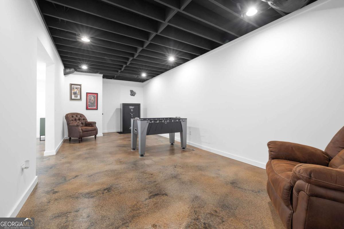 356 Mulberry Circle