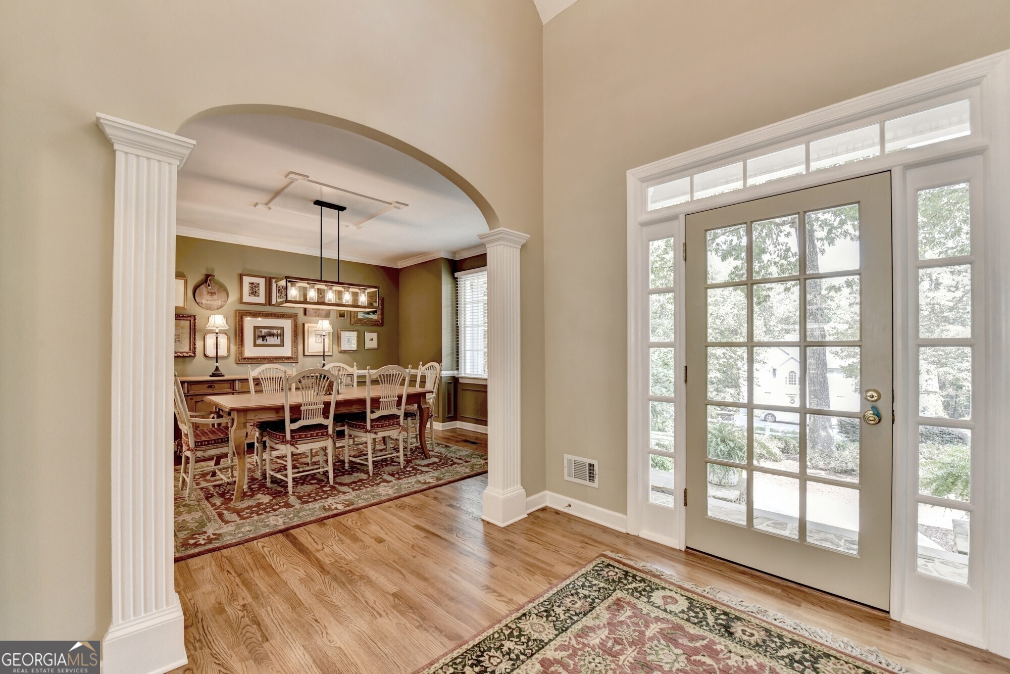 5490 Overbend Trail