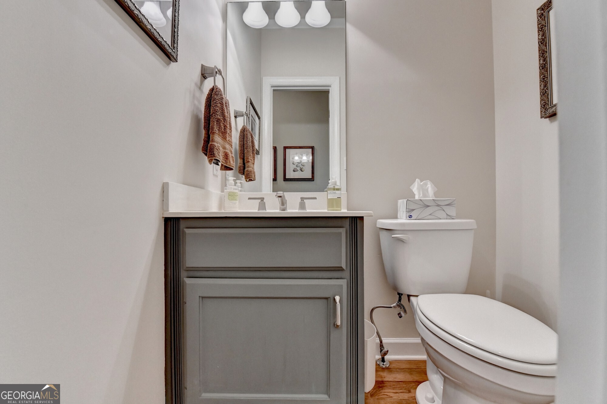 5490 Overbend Trail