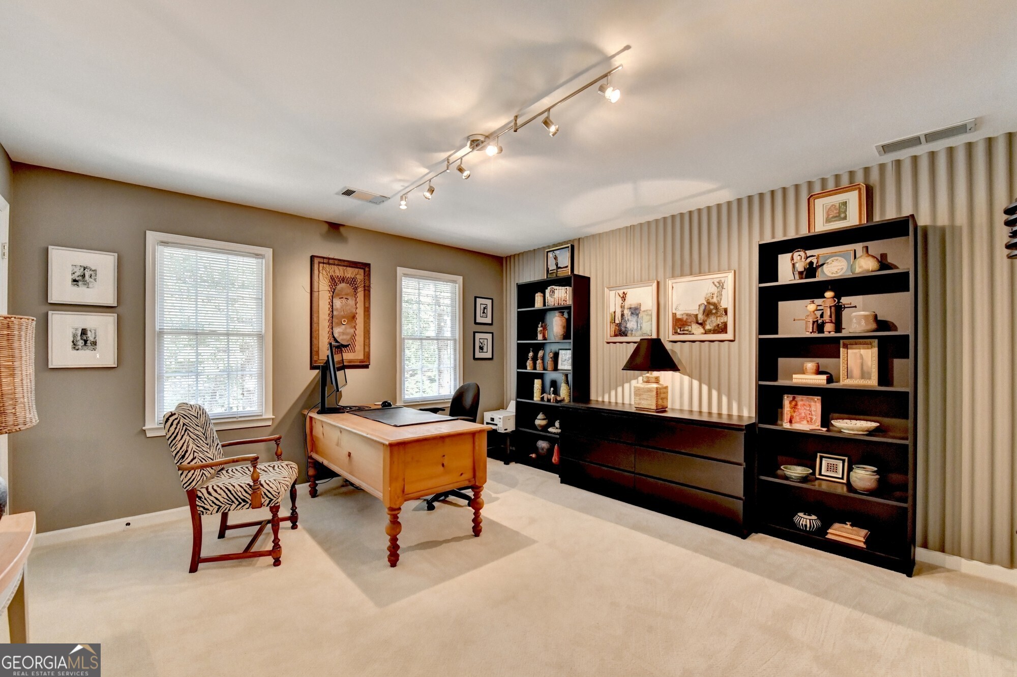5490 Overbend Trail