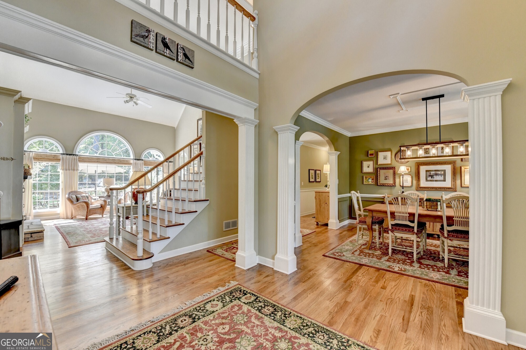 5490 Overbend Trail