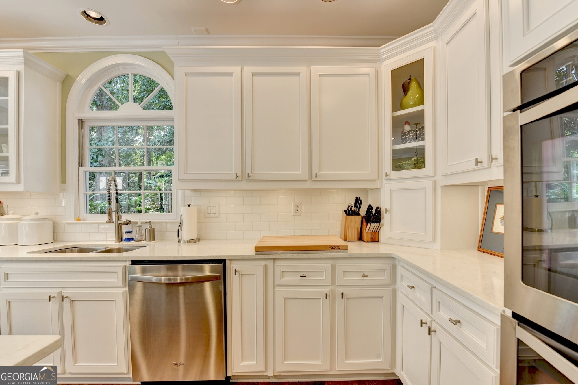 5490 Overbend Trail