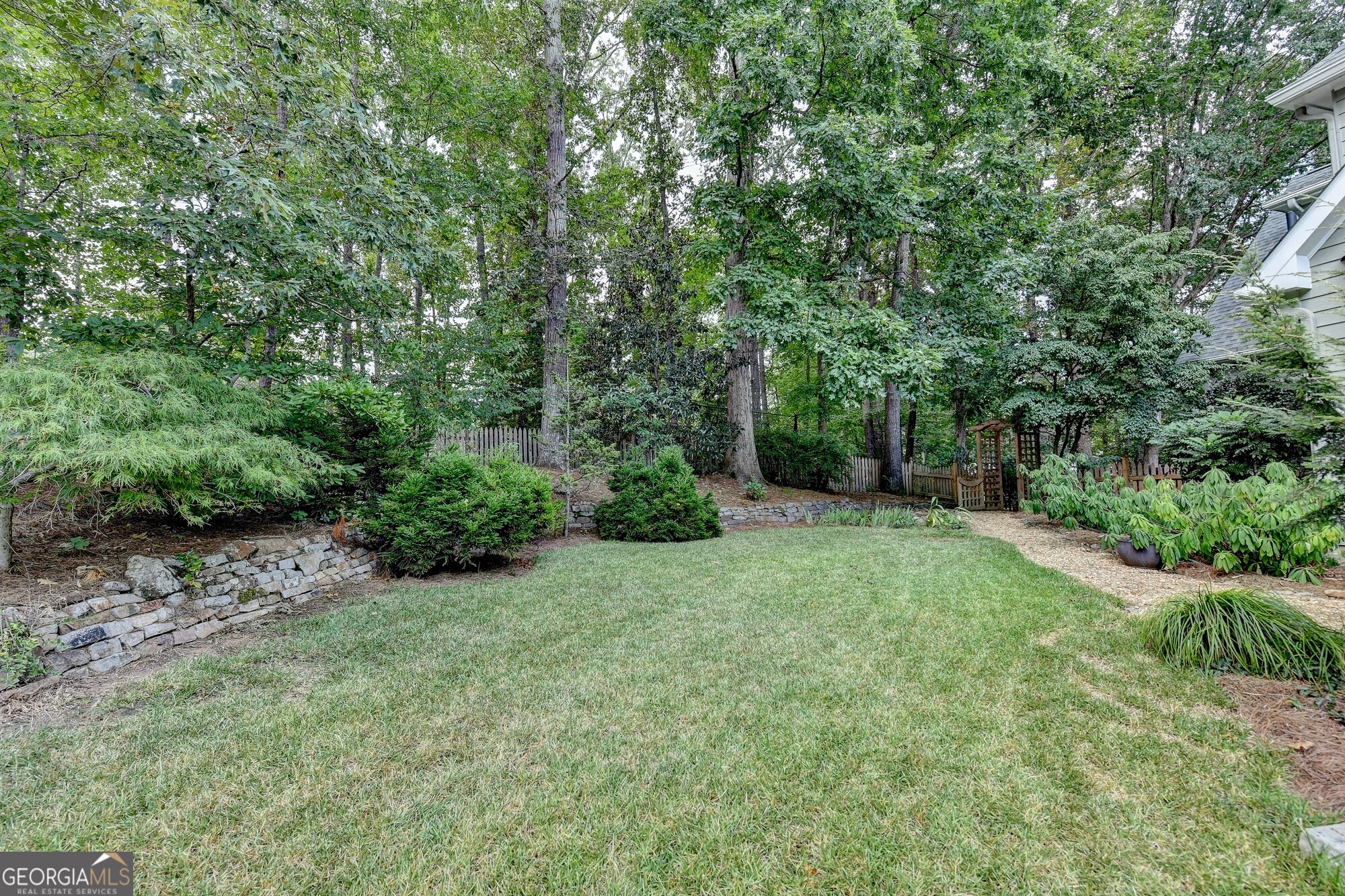 5490 Overbend Trail