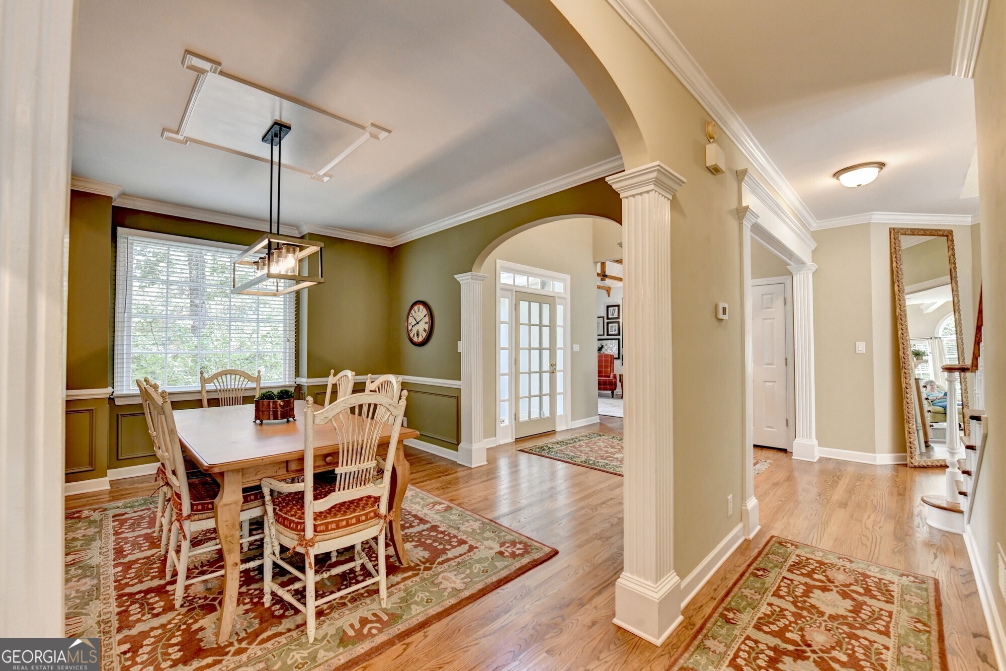 5490 Overbend Trail