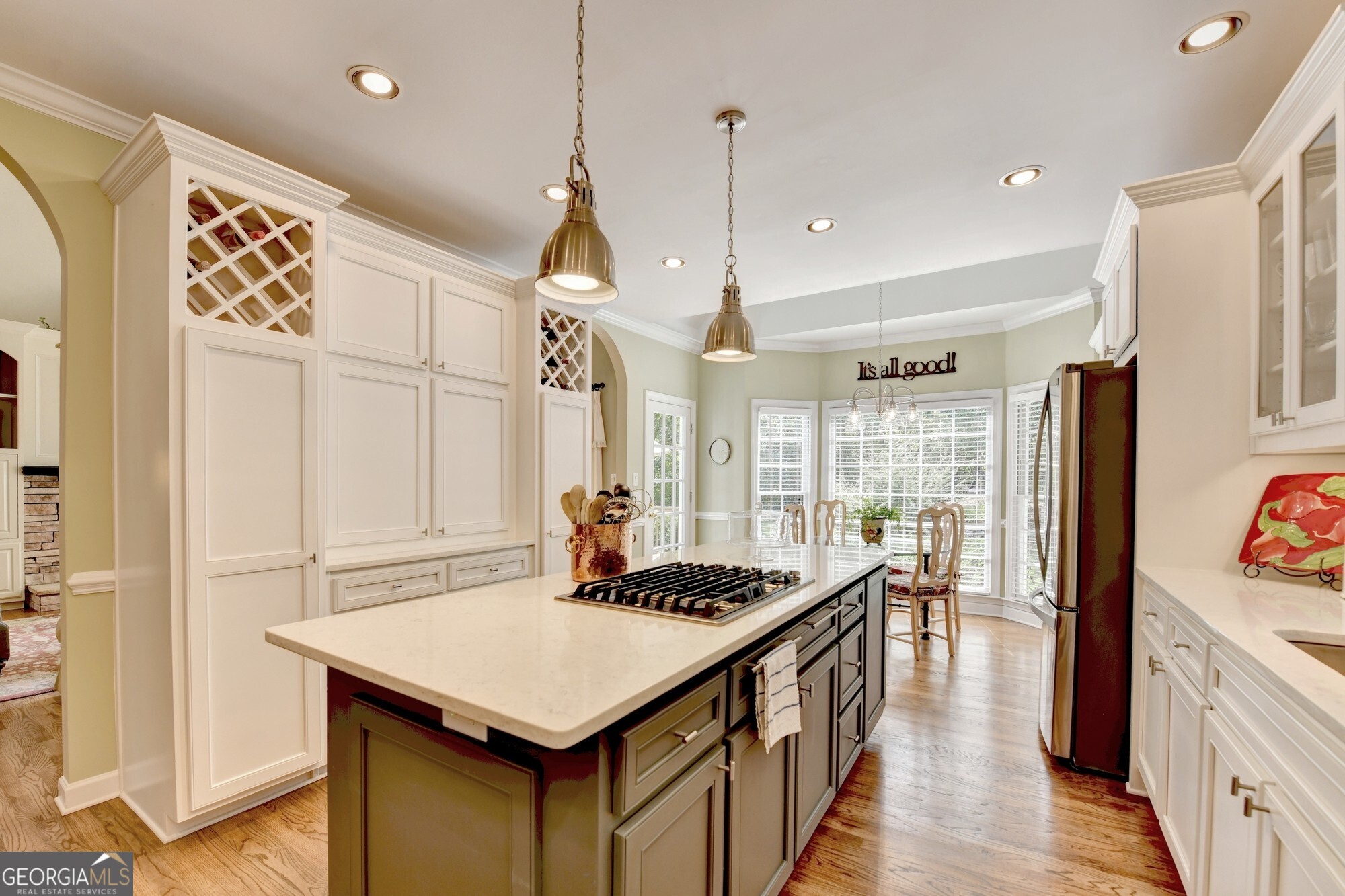5490 Overbend Trail