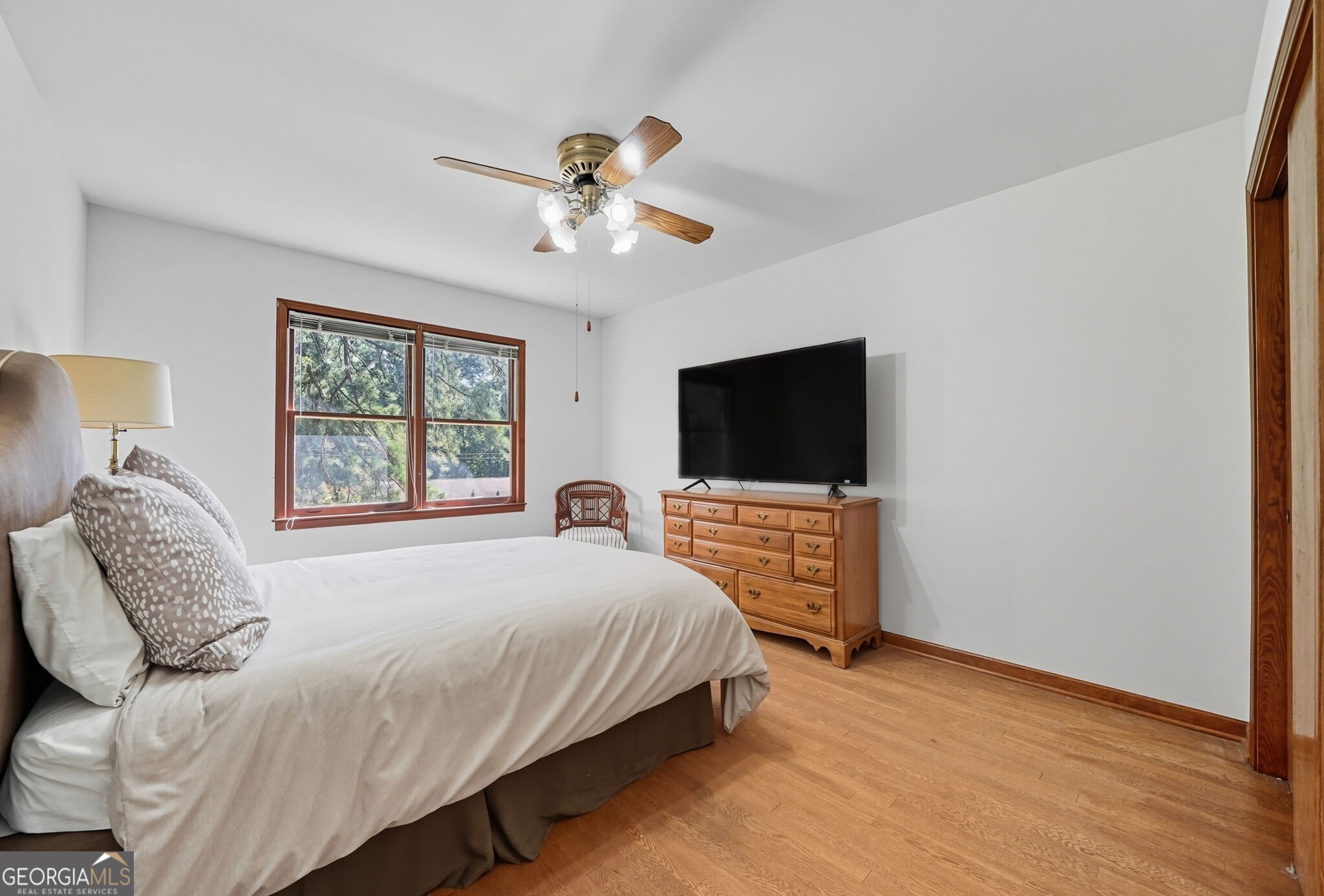 2932 Country Squire Lane