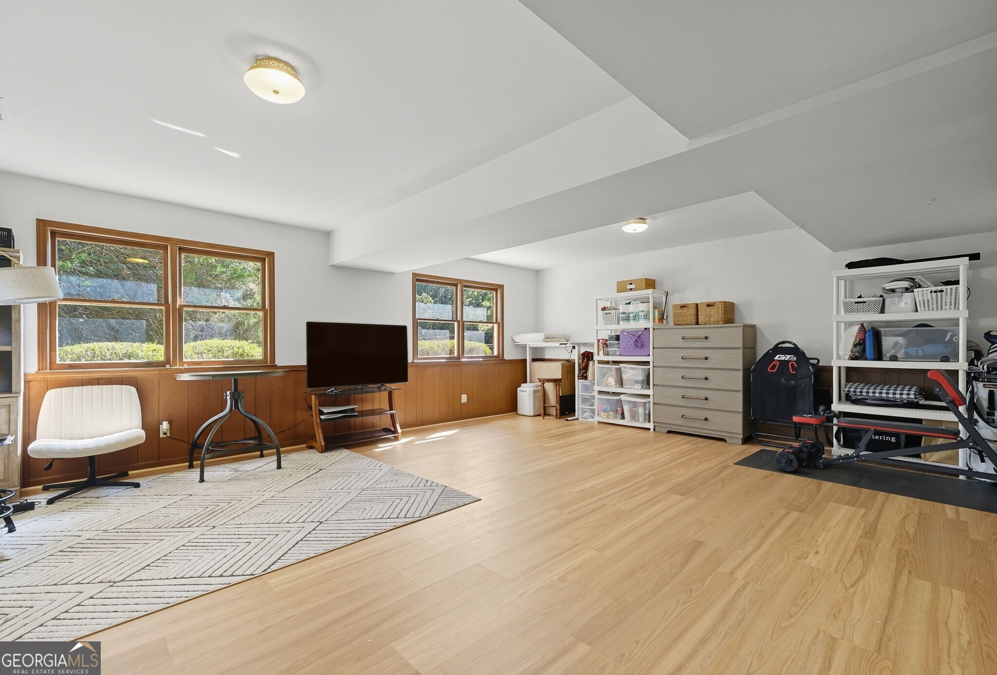 2932 Country Squire Lane