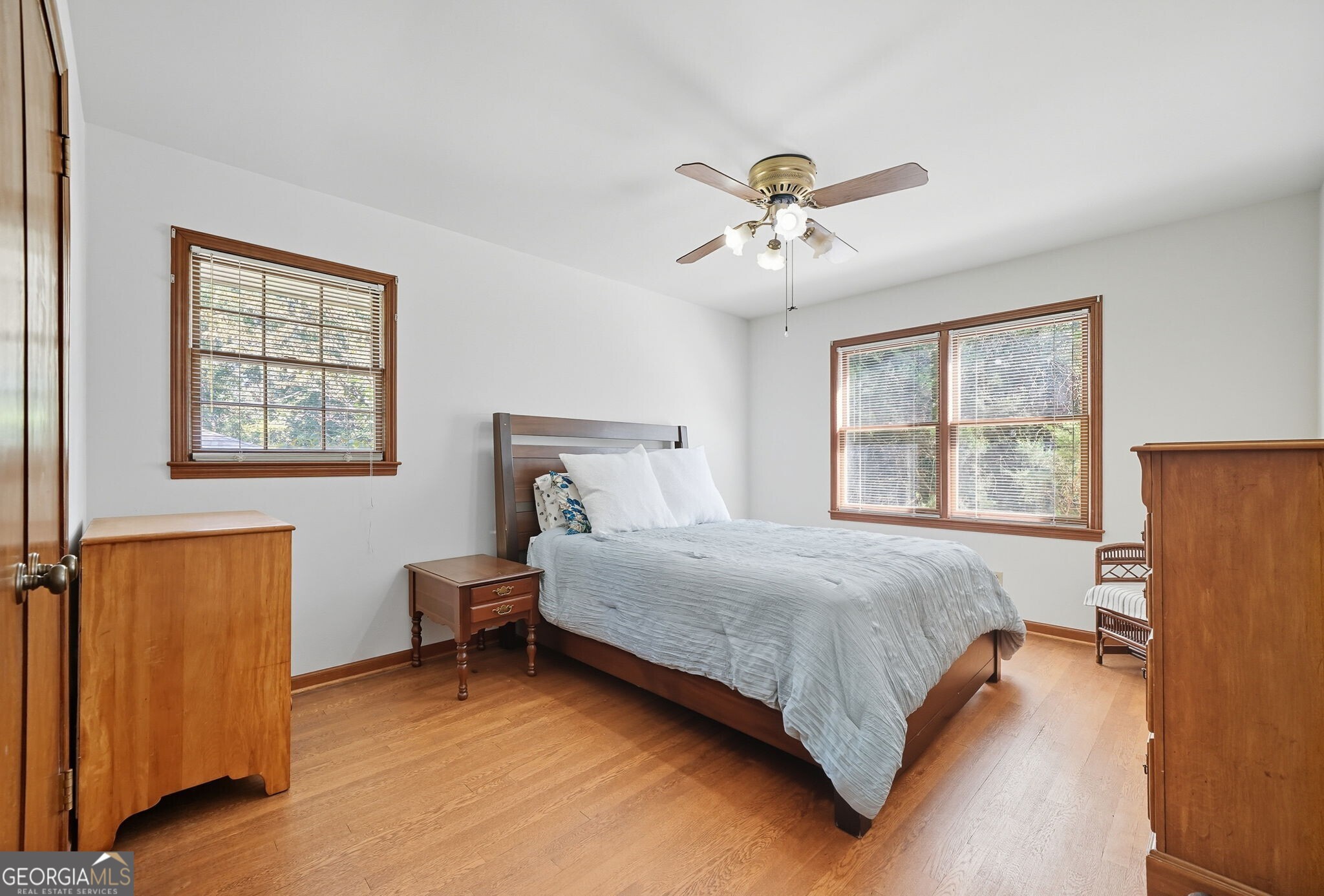 2932 Country Squire Lane