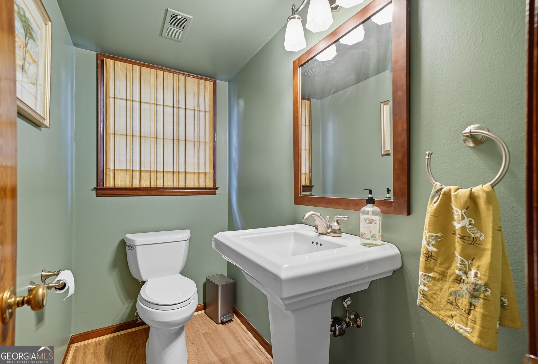 2932 Country Squire Lane