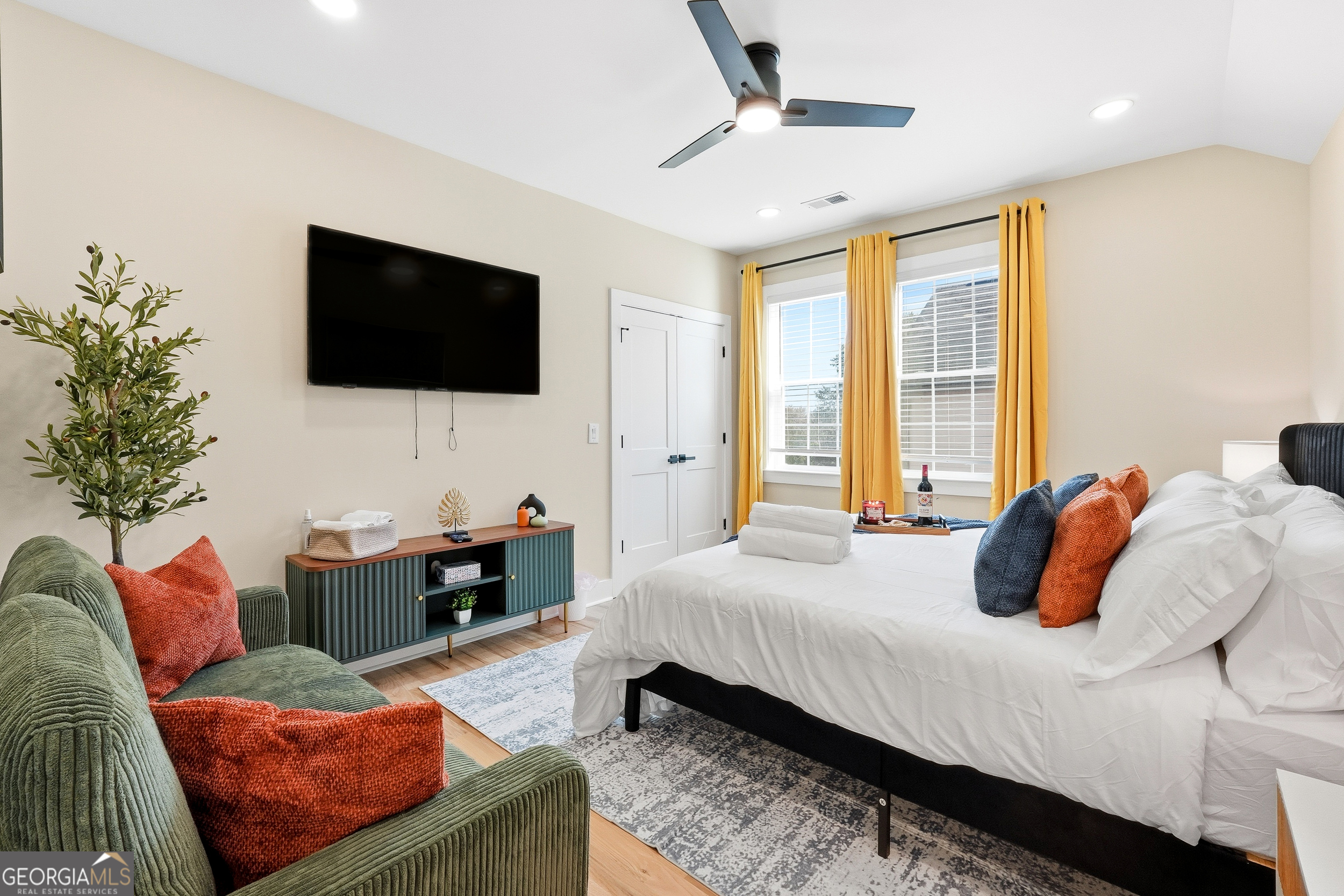 991 Joseph E Boone Boulevard NW