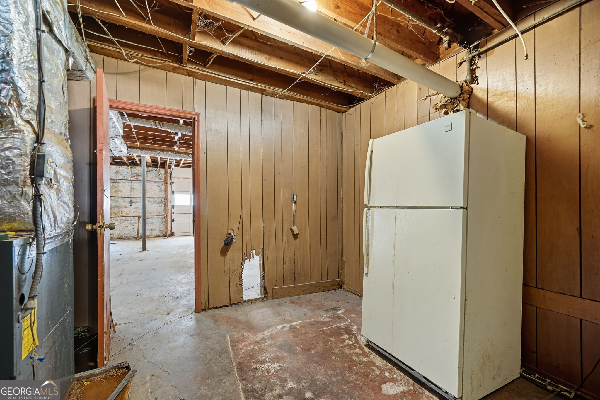 716 Lynn Valley Road SW