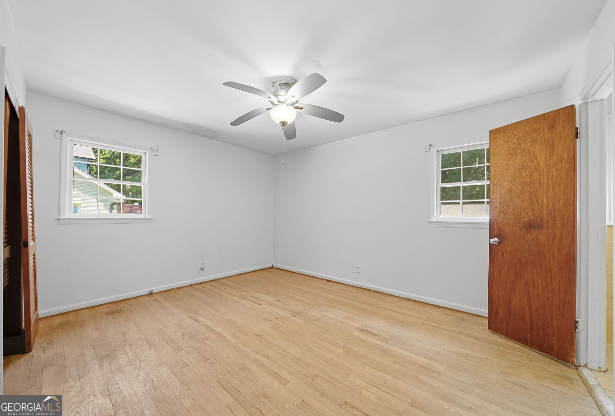716 Lynn Valley Road SW