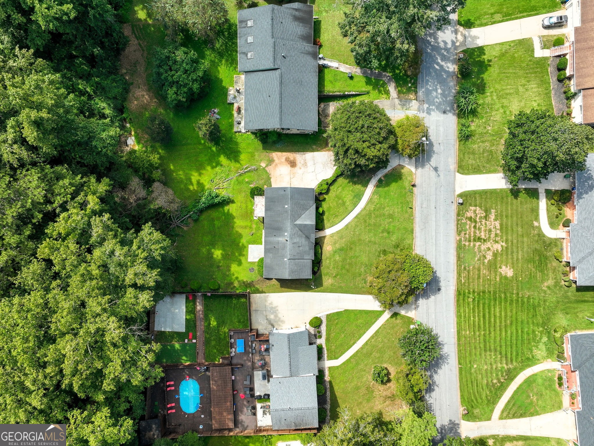 716 Lynn Valley Road SW