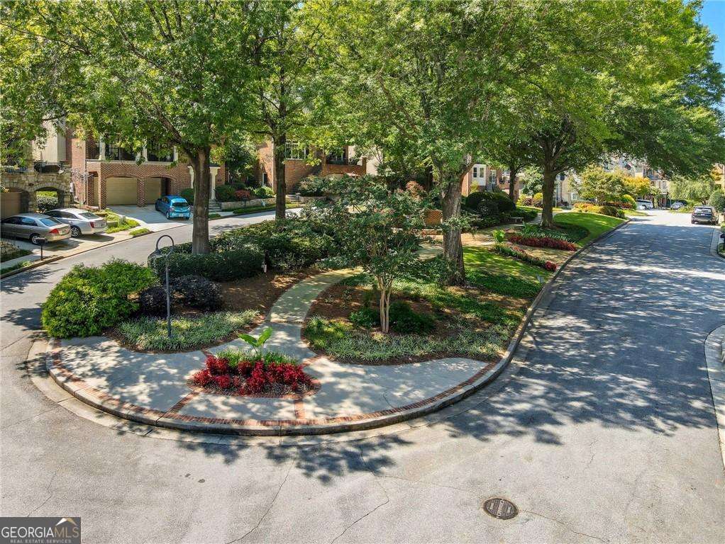 1154 Fairway Gardens NE