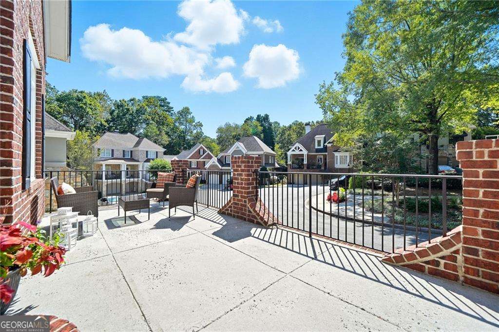 1154 Fairway Gardens NE