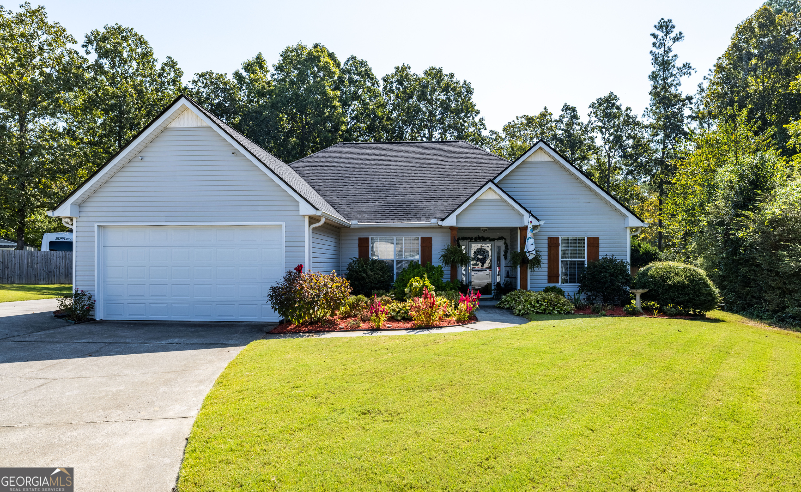 27 Boxwood Lane NE