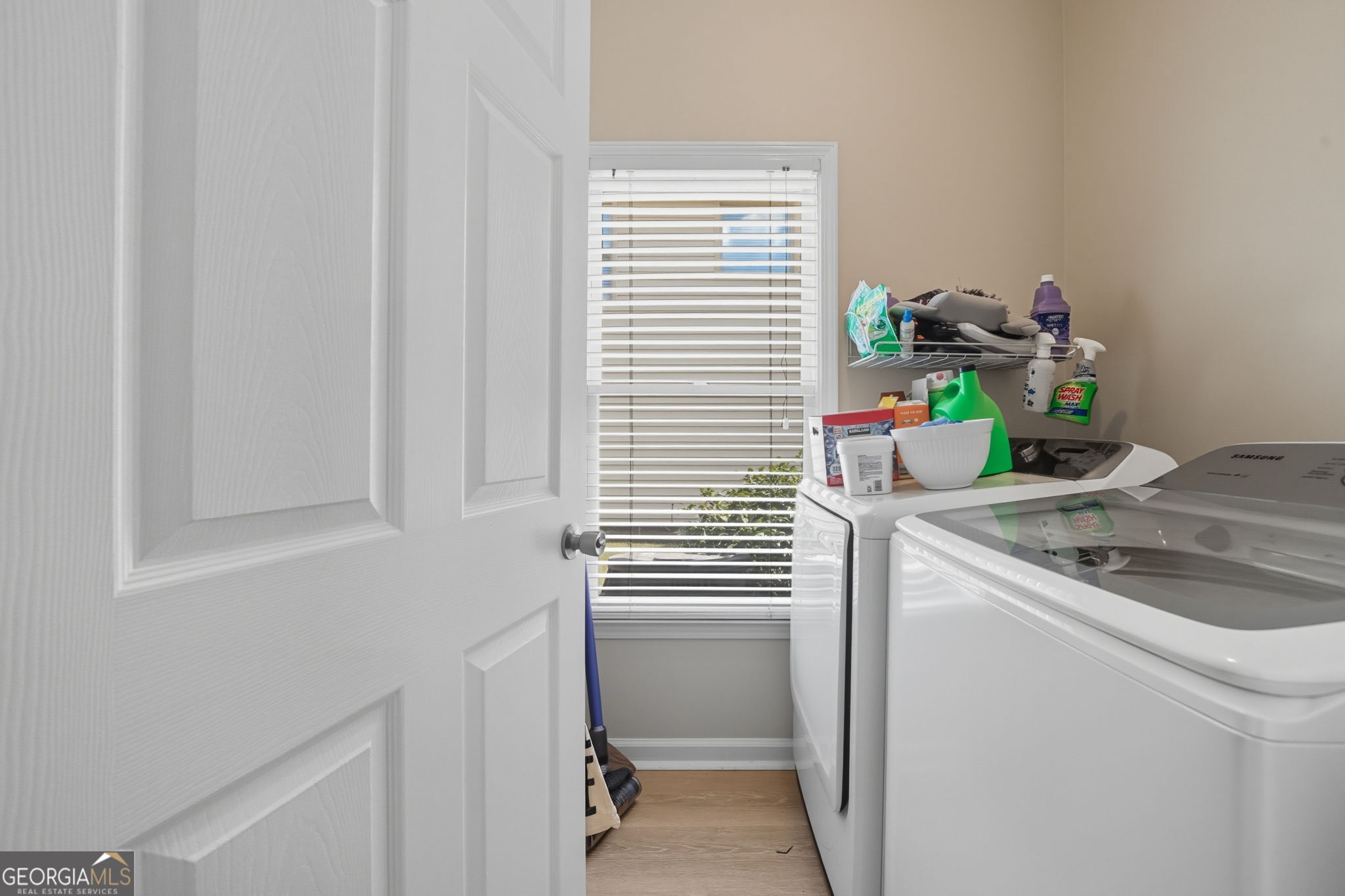 5090 Newpark Drive NW