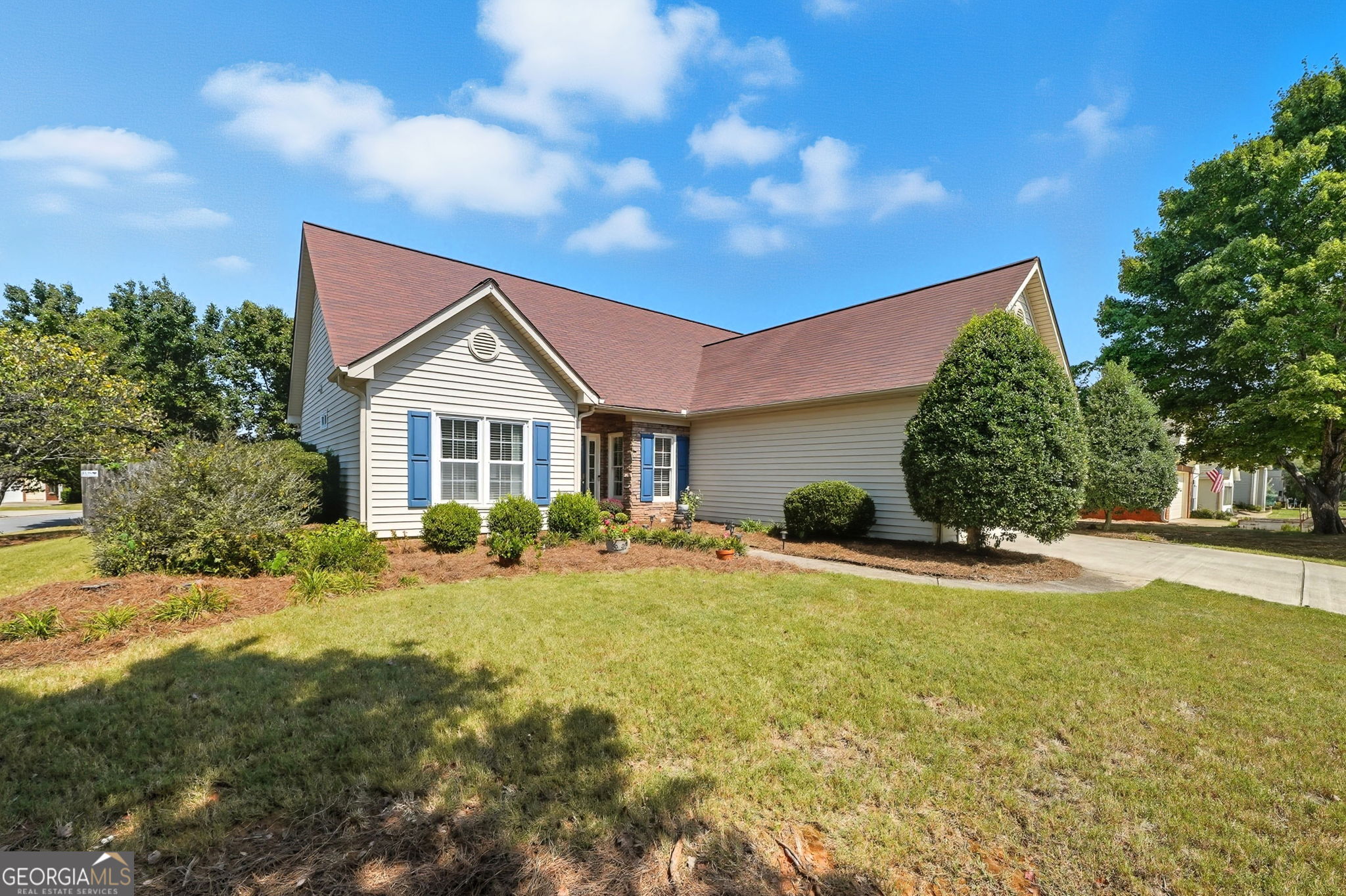 5090 Newpark Drive NW