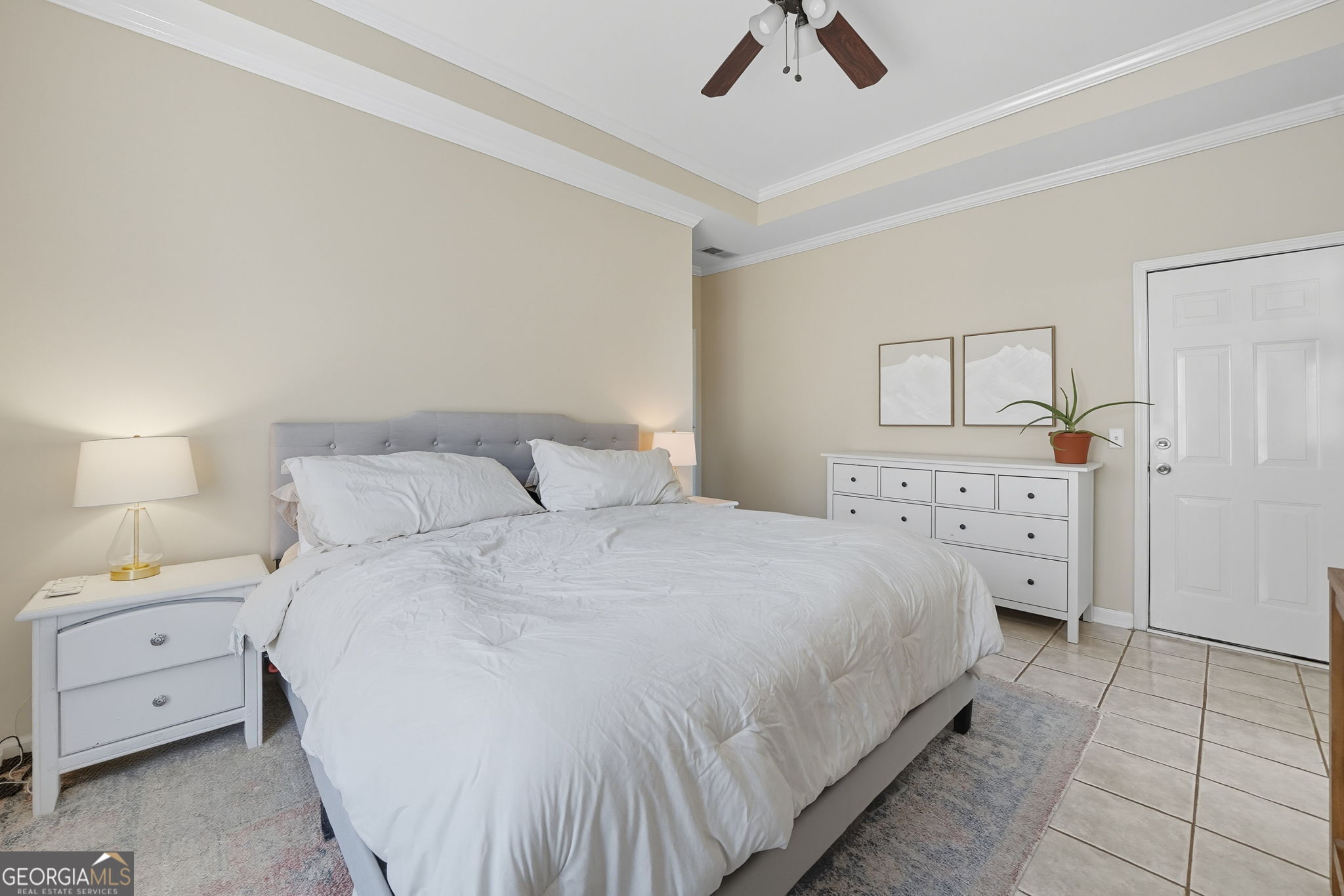 5090 Newpark Drive NW