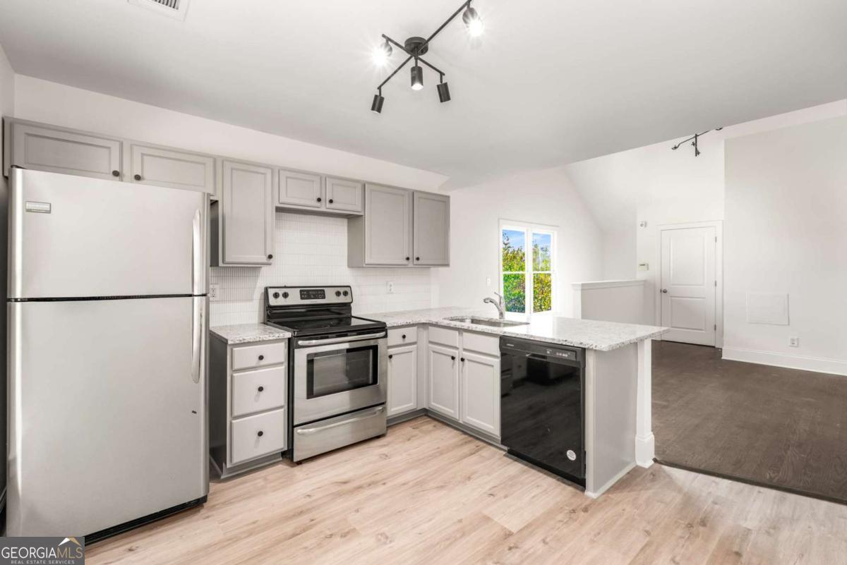 94 Lucy Street SE # A