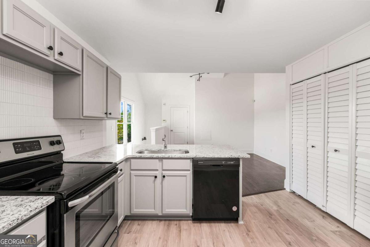 94 Lucy Street SE # A