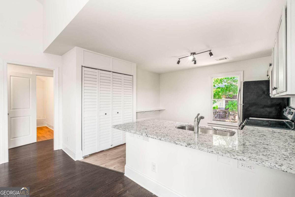 94 Lucy Street SE # A