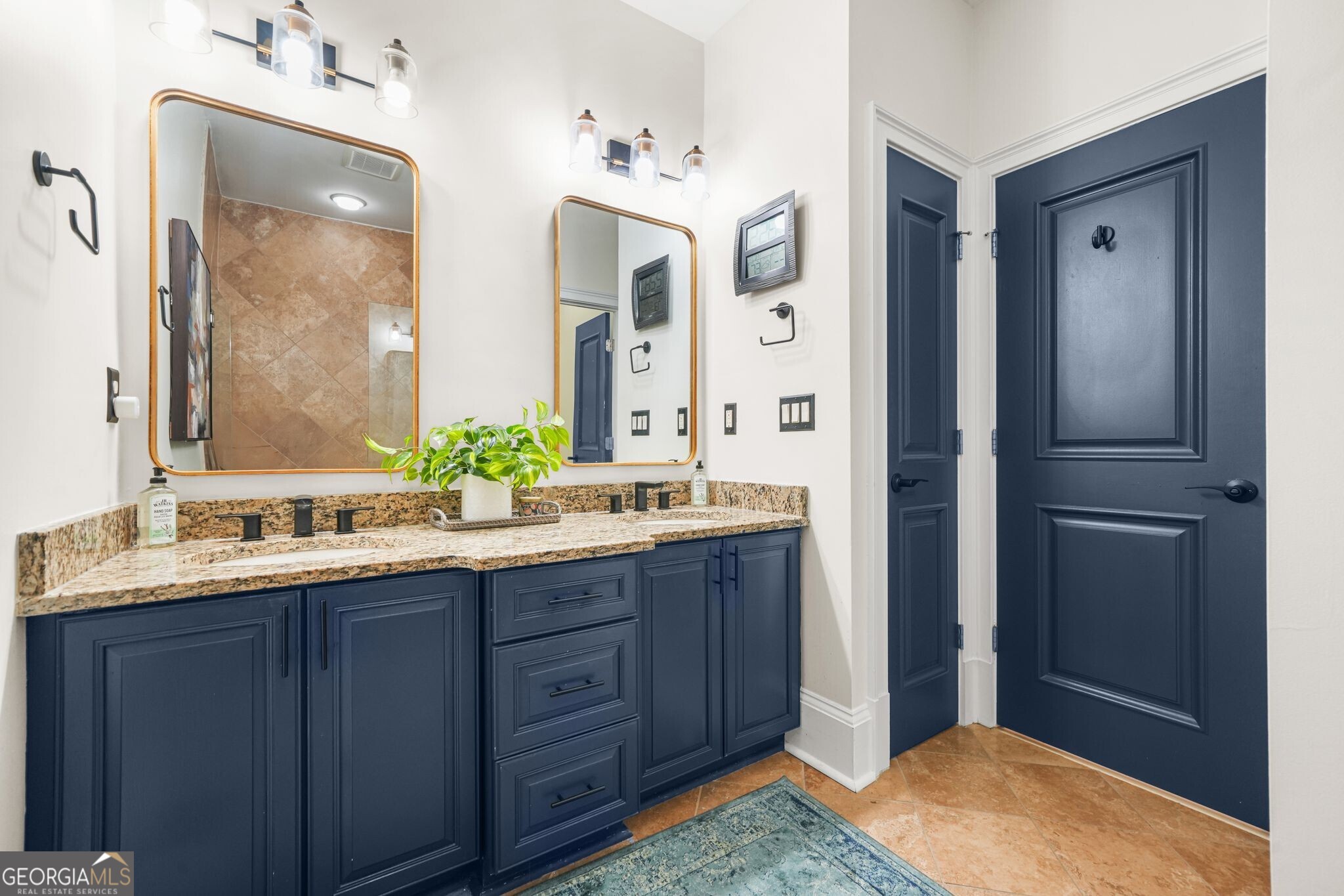 395 Laurent Street NW # 4