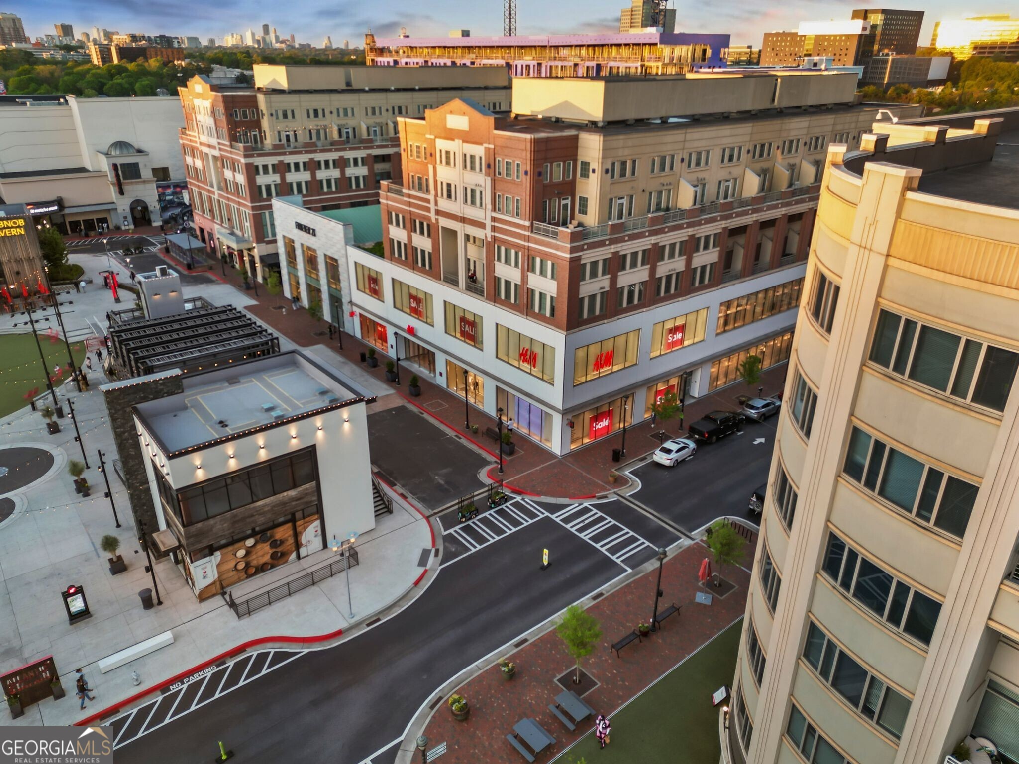 395 Laurent Street NW # 4