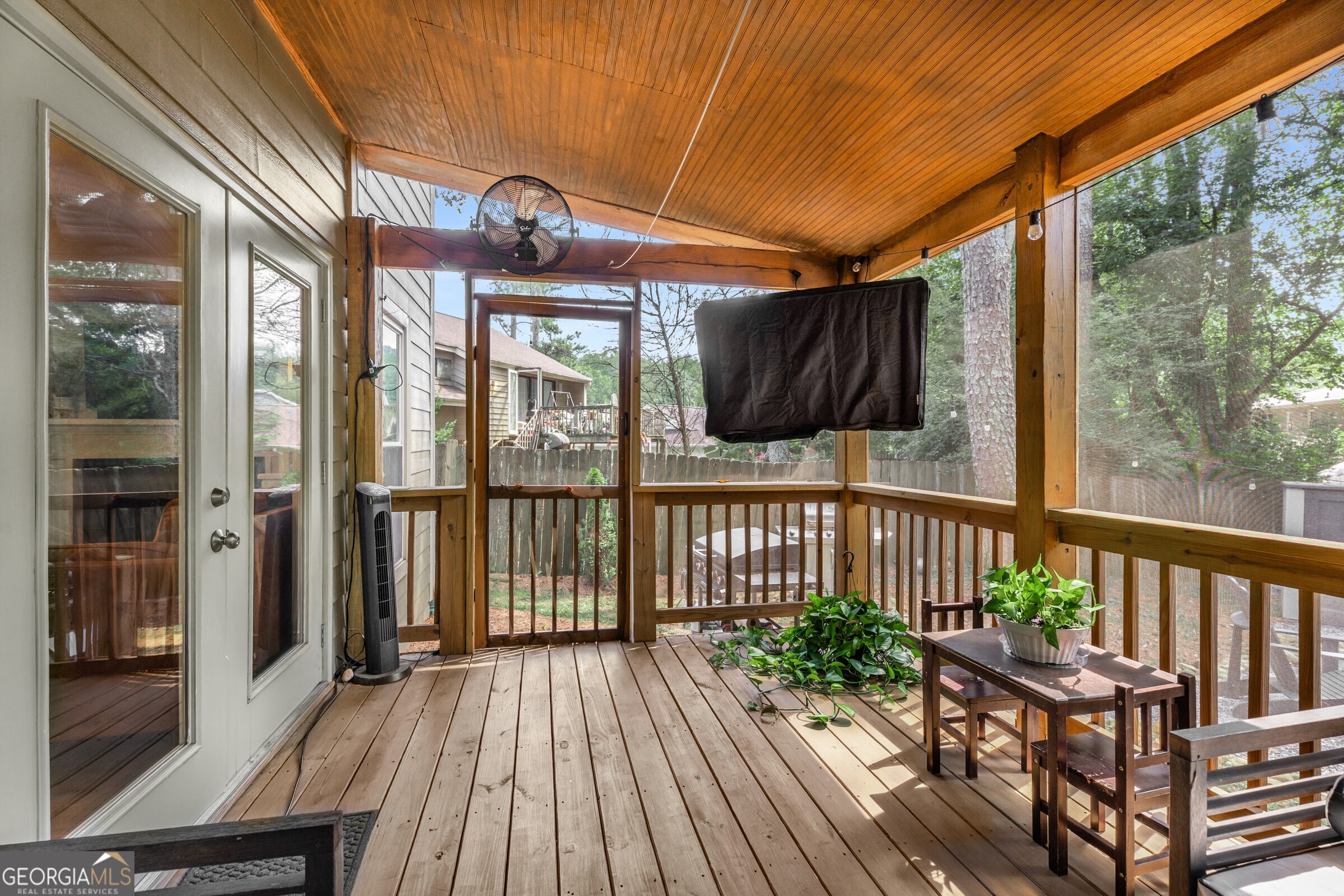 350 Sea Holly Circle