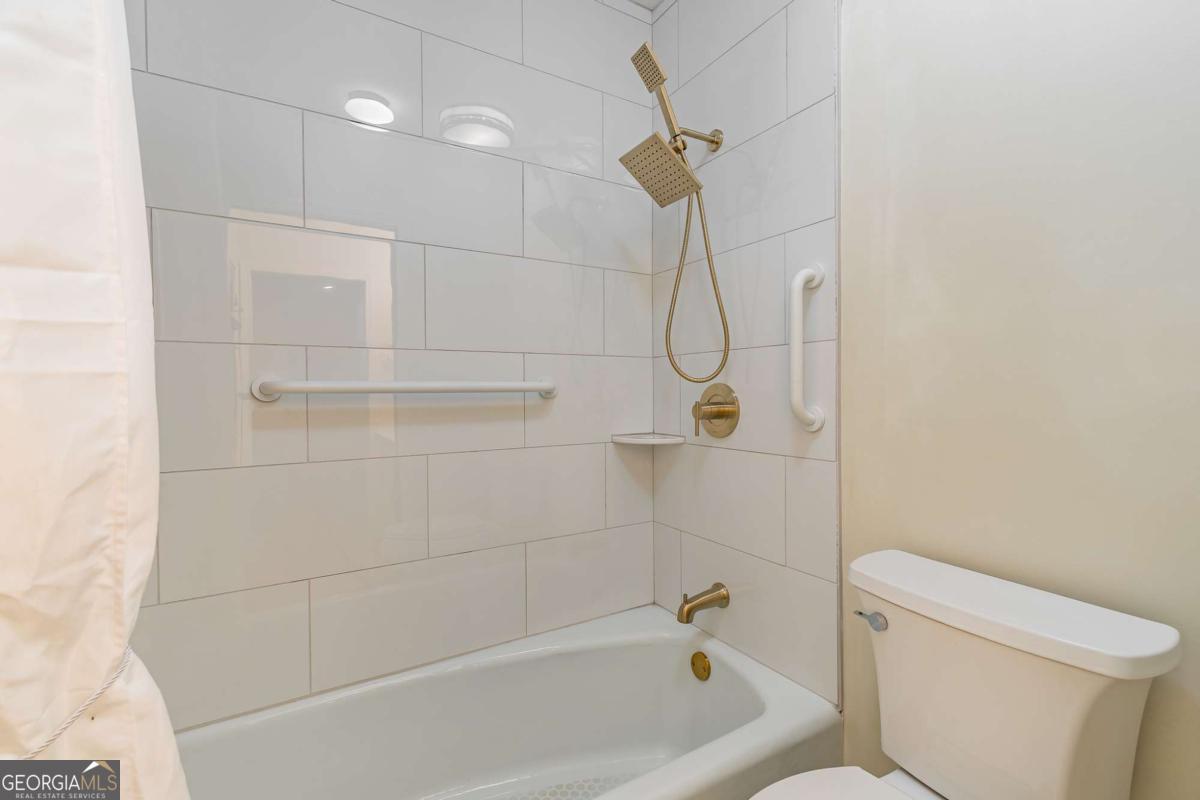 4019 Deerings Drive # 42