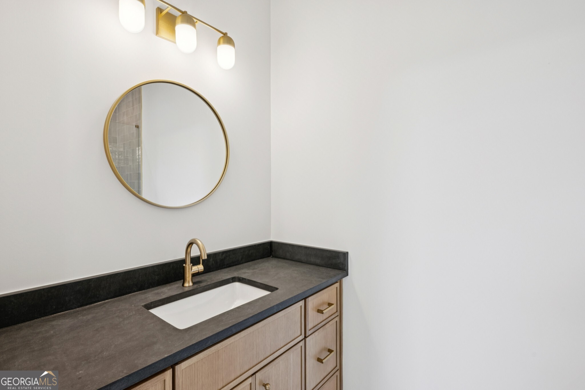 1160 Boulevard SE # 12