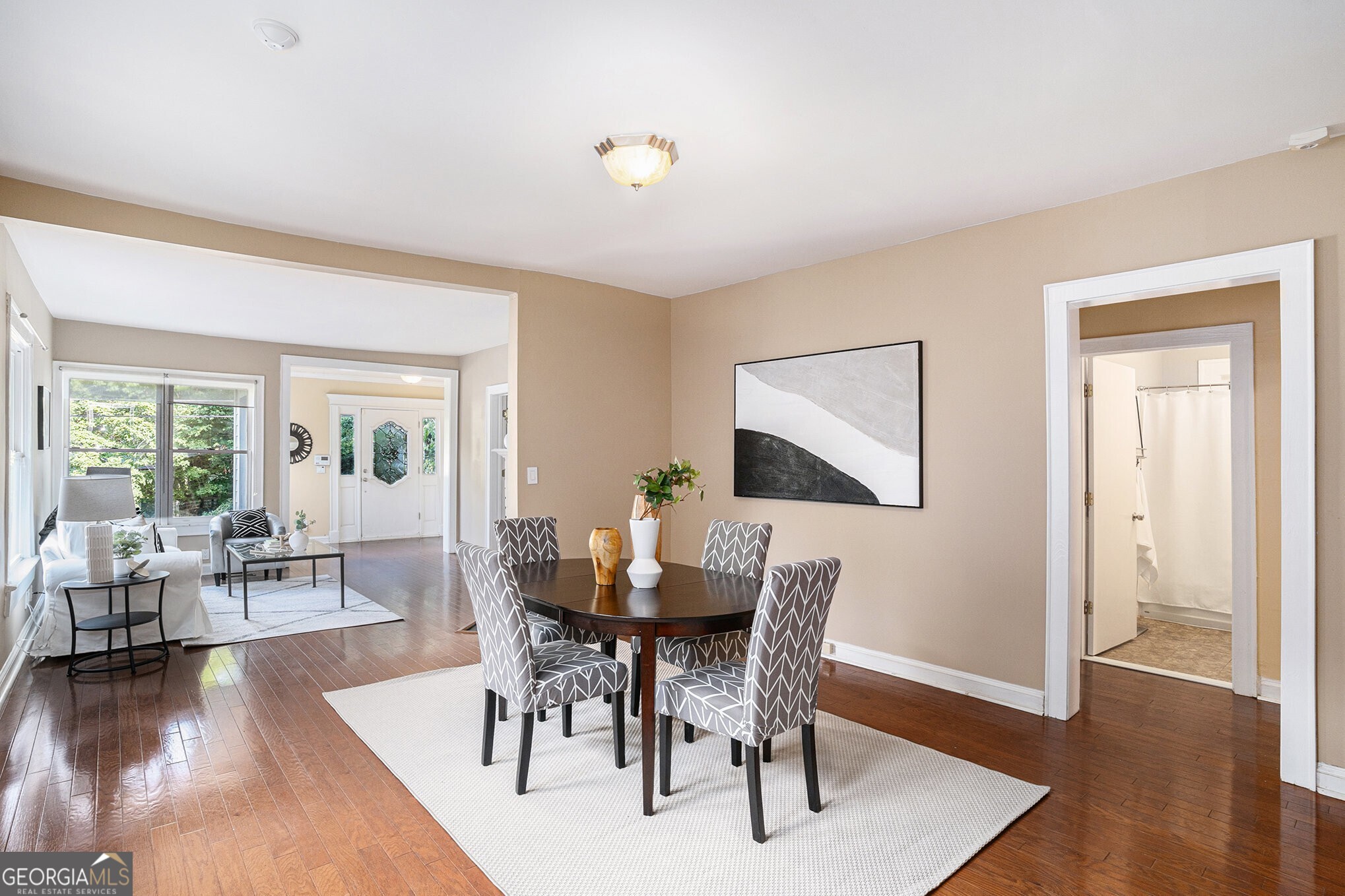 495 Waldo Street SE