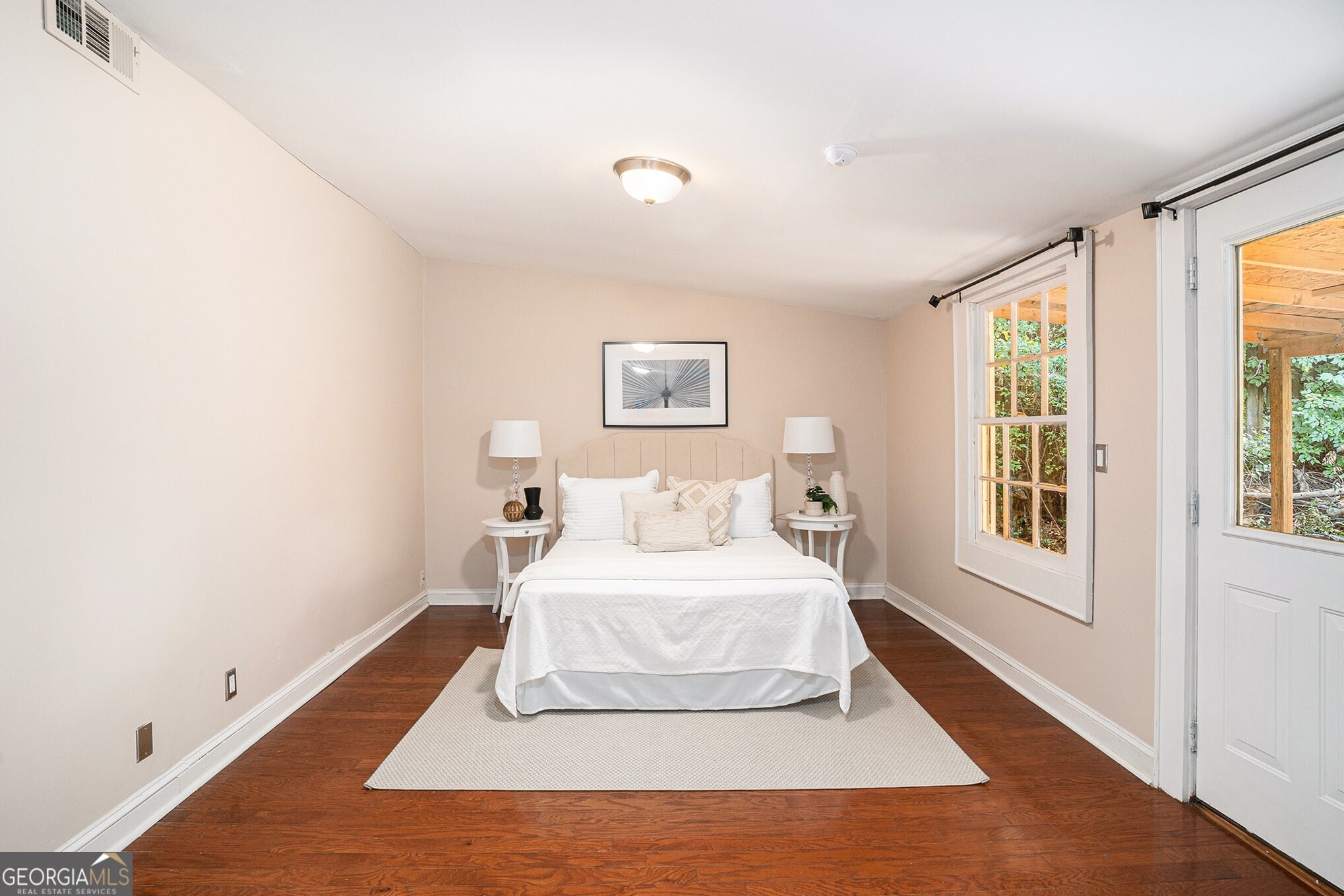495 Waldo Street SE