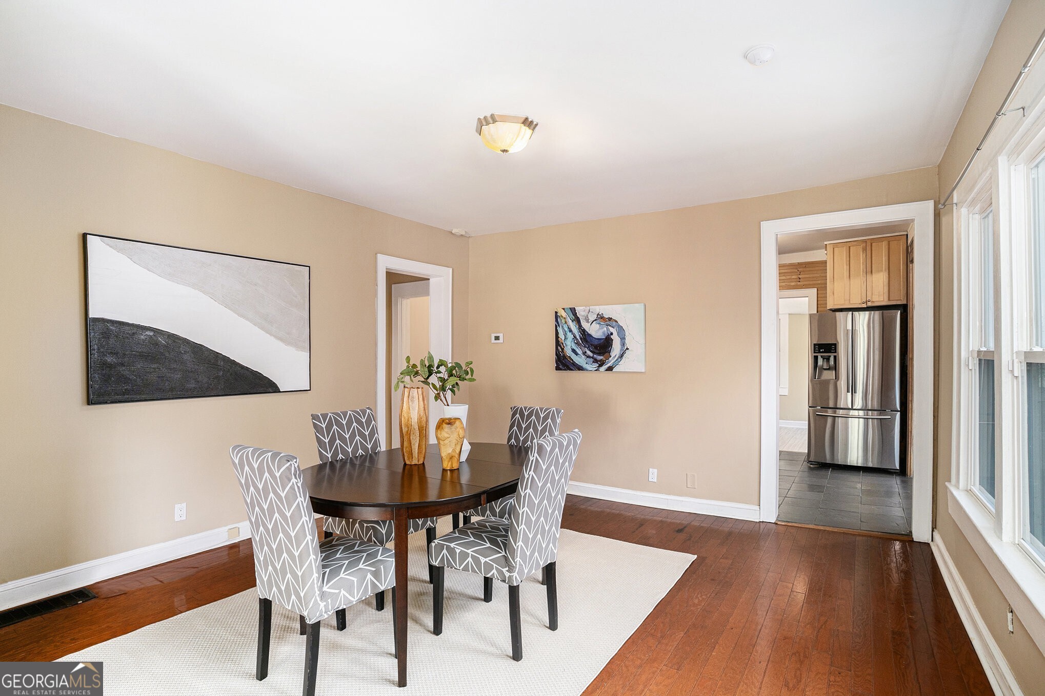 495 Waldo Street SE