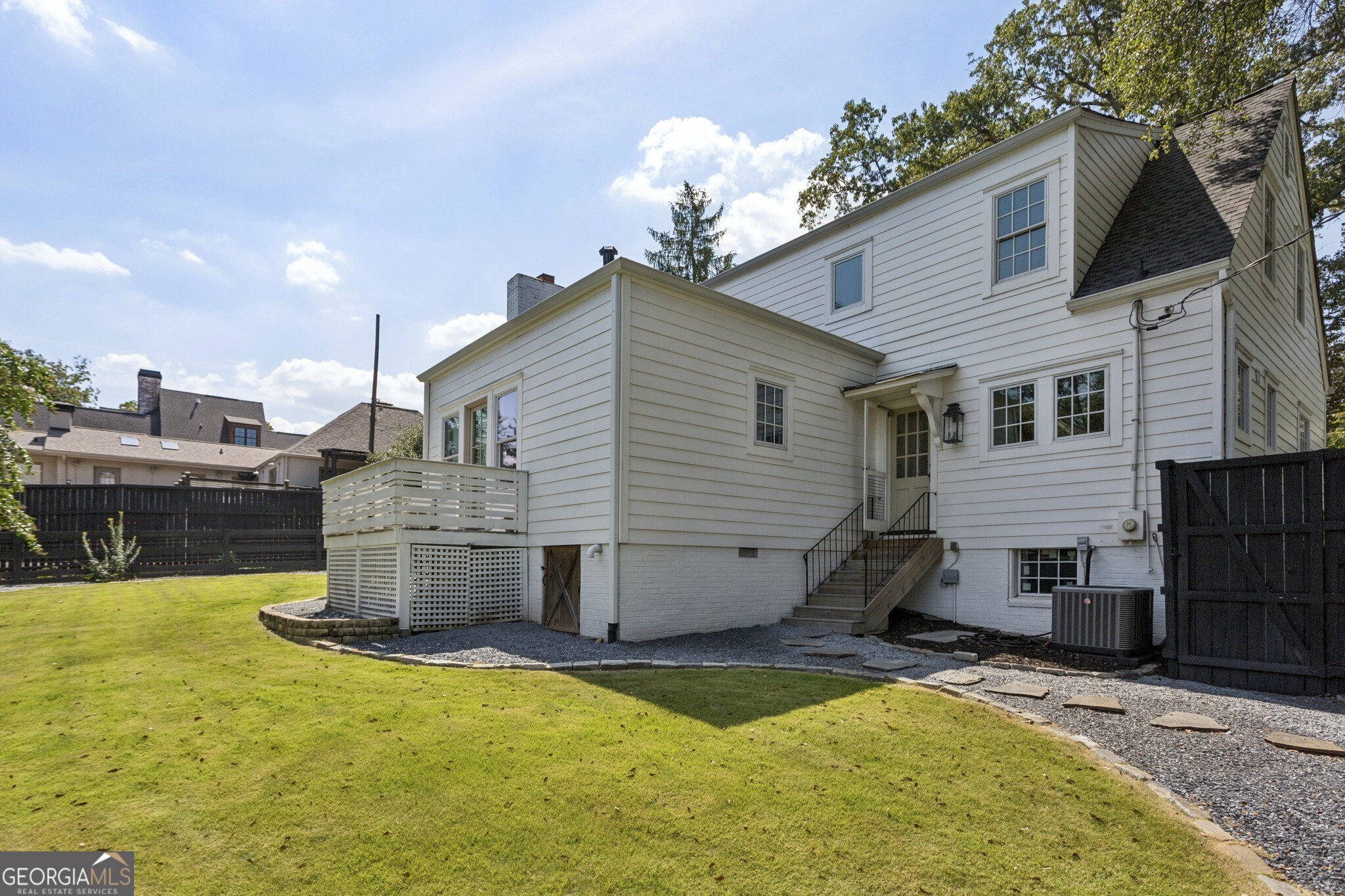 594 Cherokee Street NE