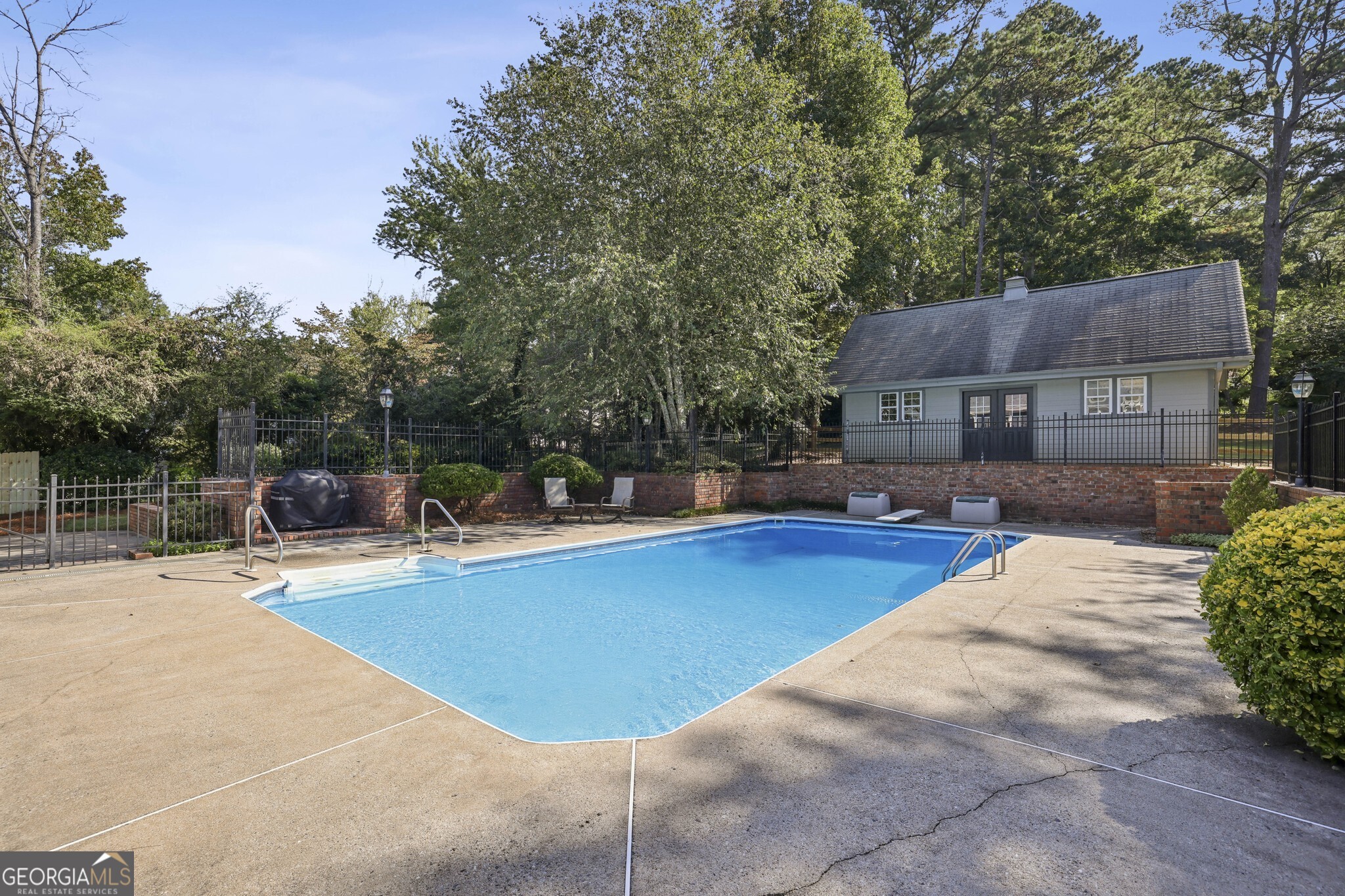 3020 Mountain Trace NE