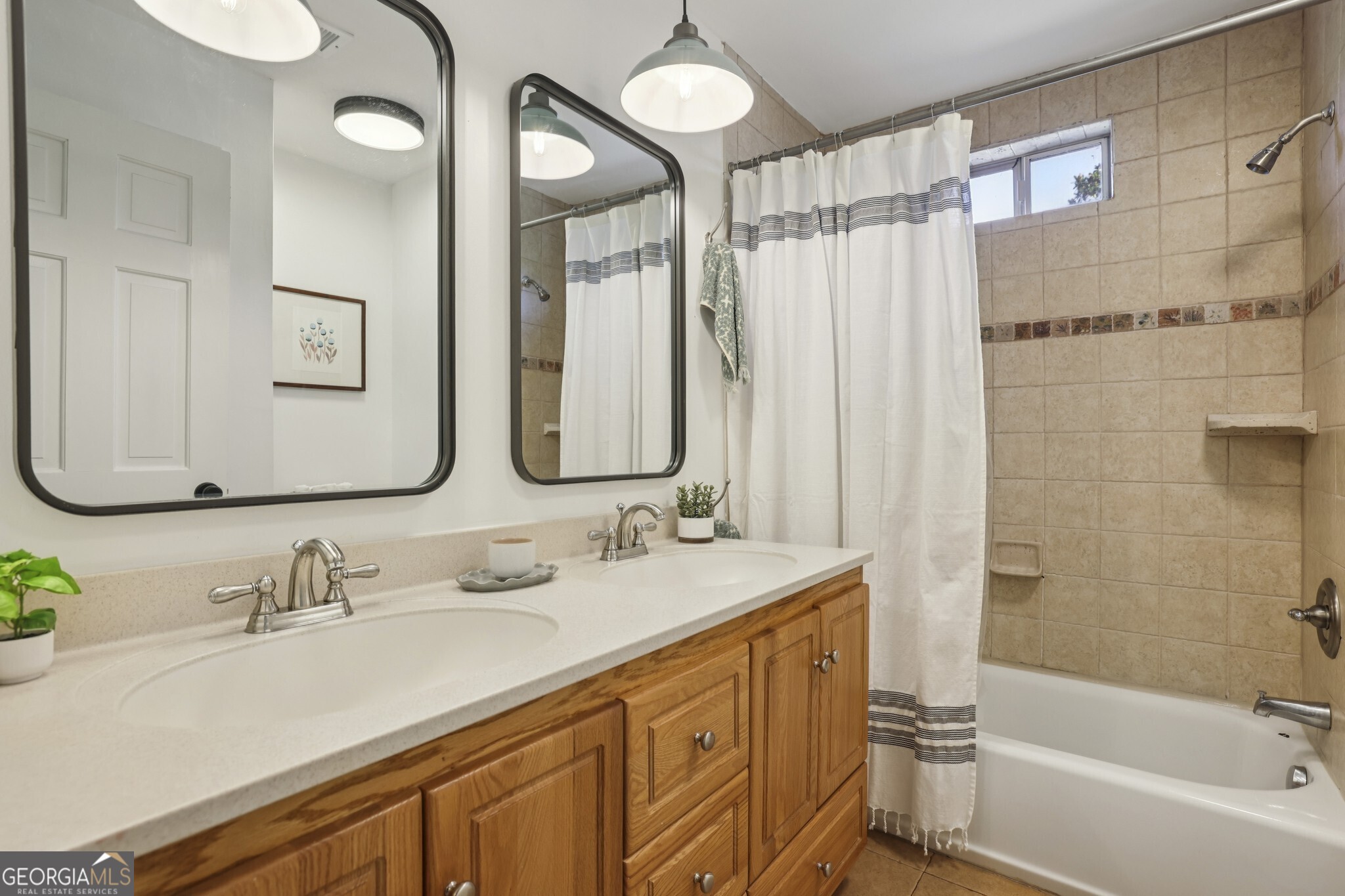 3020 Mountain Trace NE