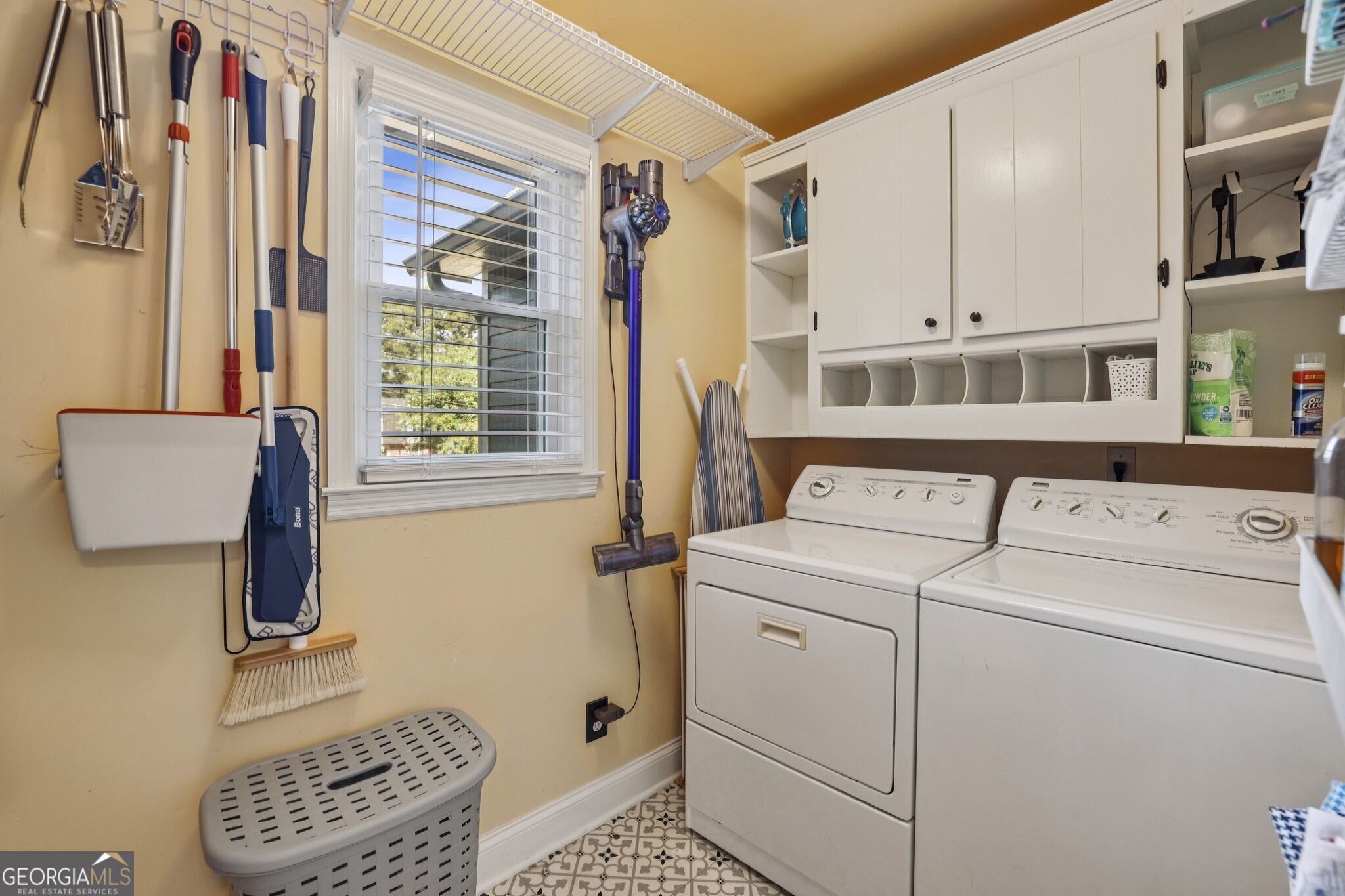 3020 Mountain Trace NE