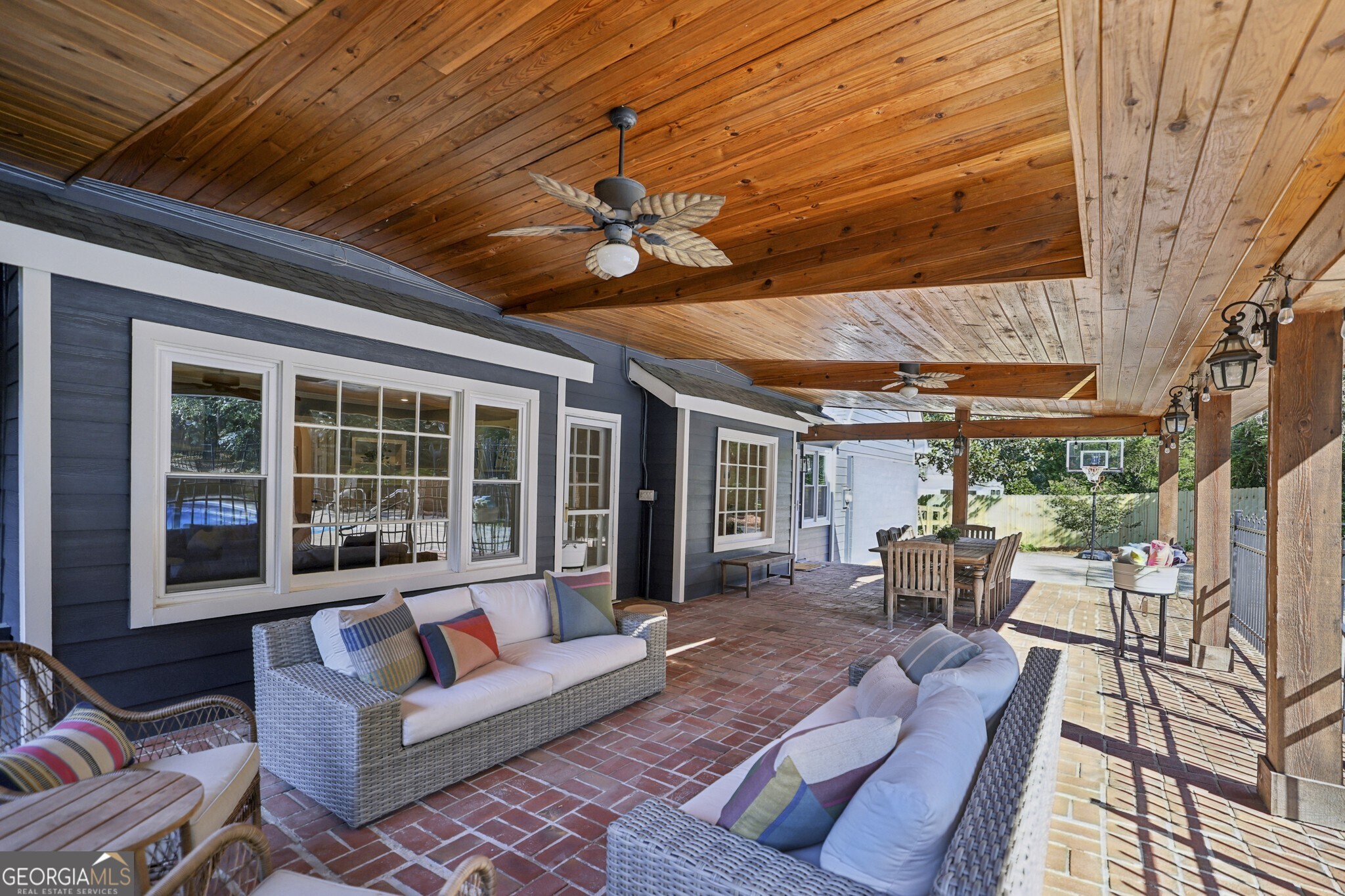 3020 Mountain Trace NE