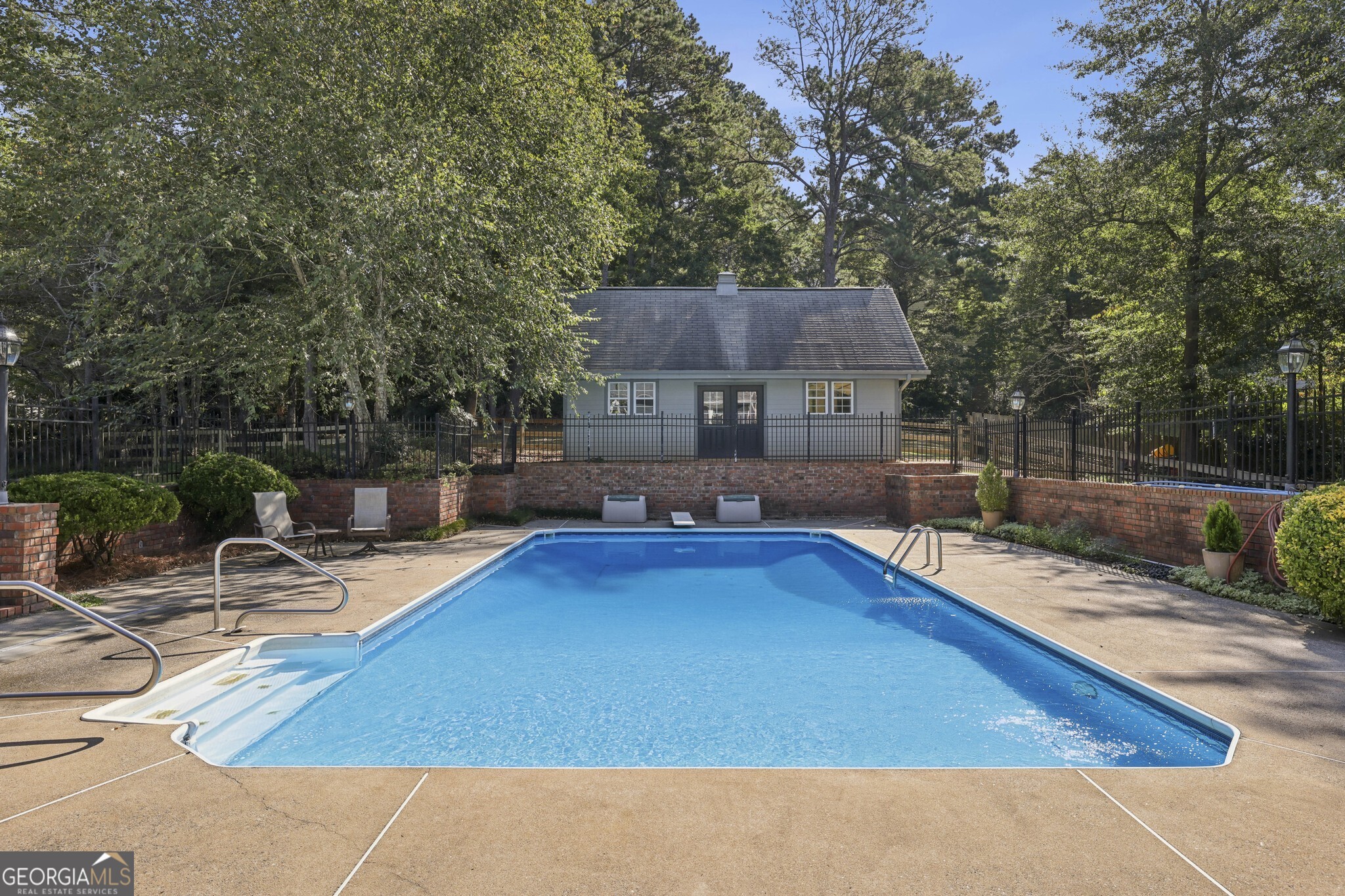 3020 Mountain Trace NE