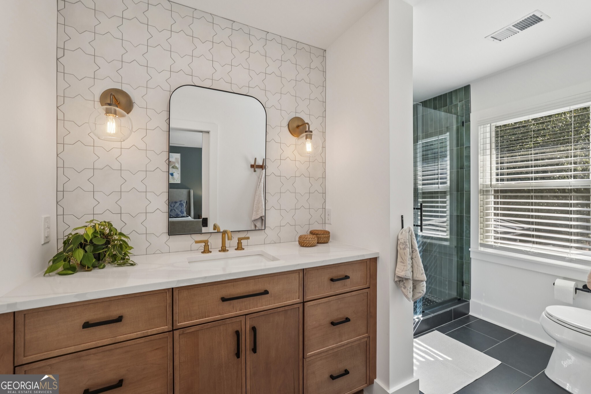 3020 Mountain Trace NE