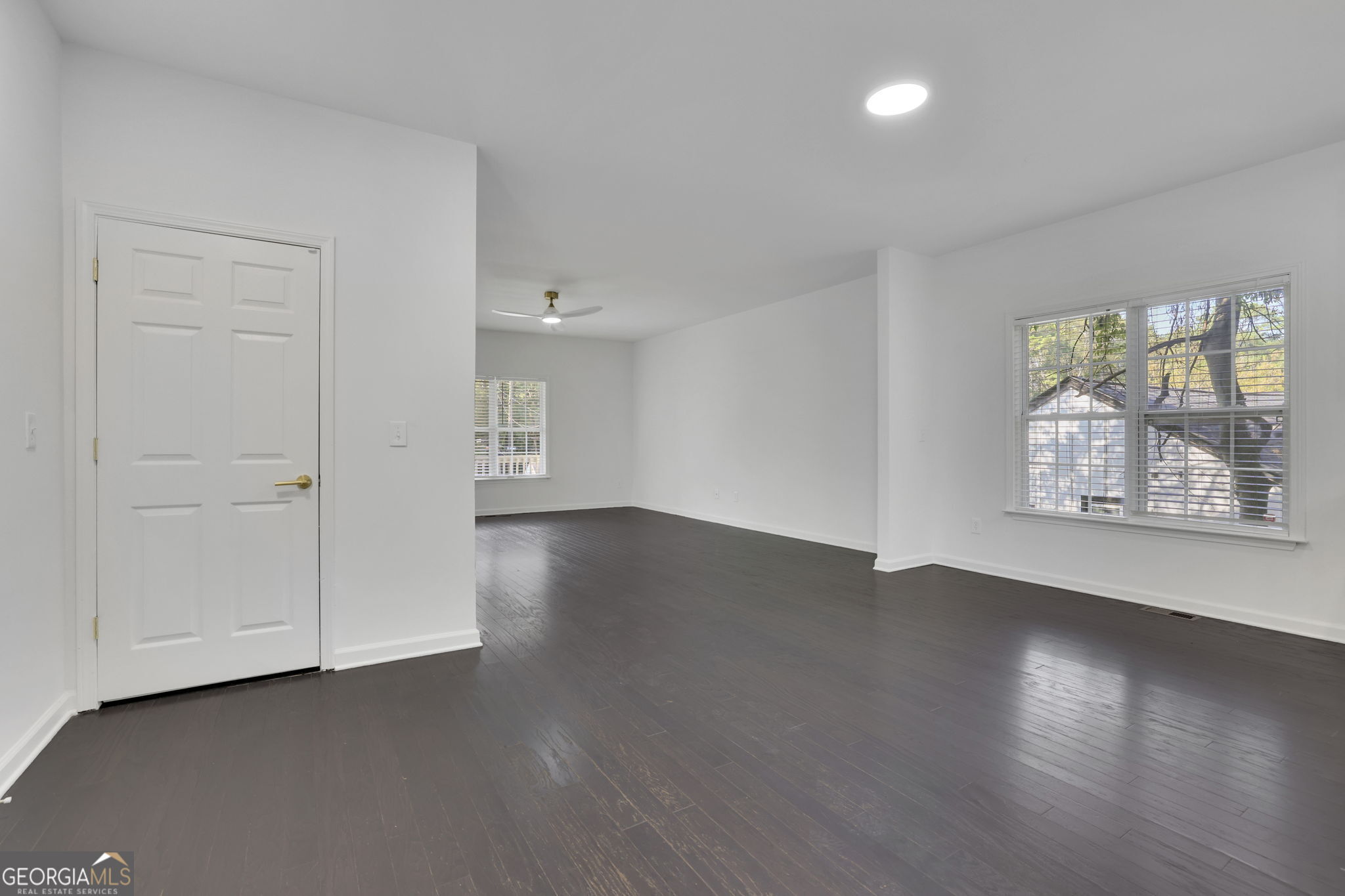 2031 North Avenue NW