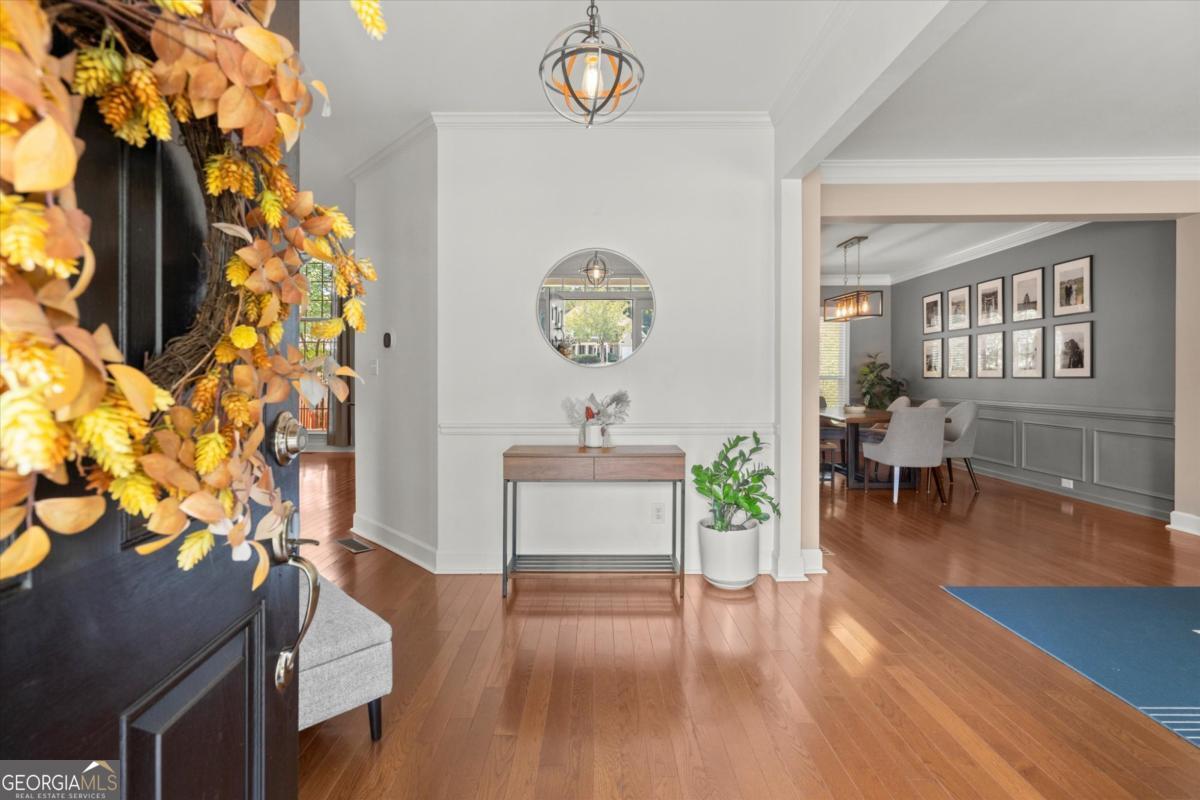 1906 Hidden Springs Path SE