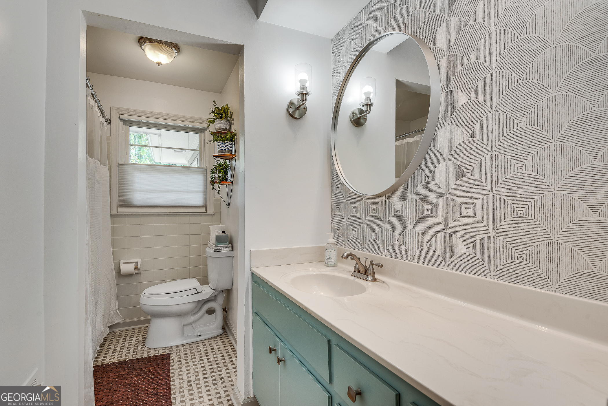 2430 Sherbrooke Court NE