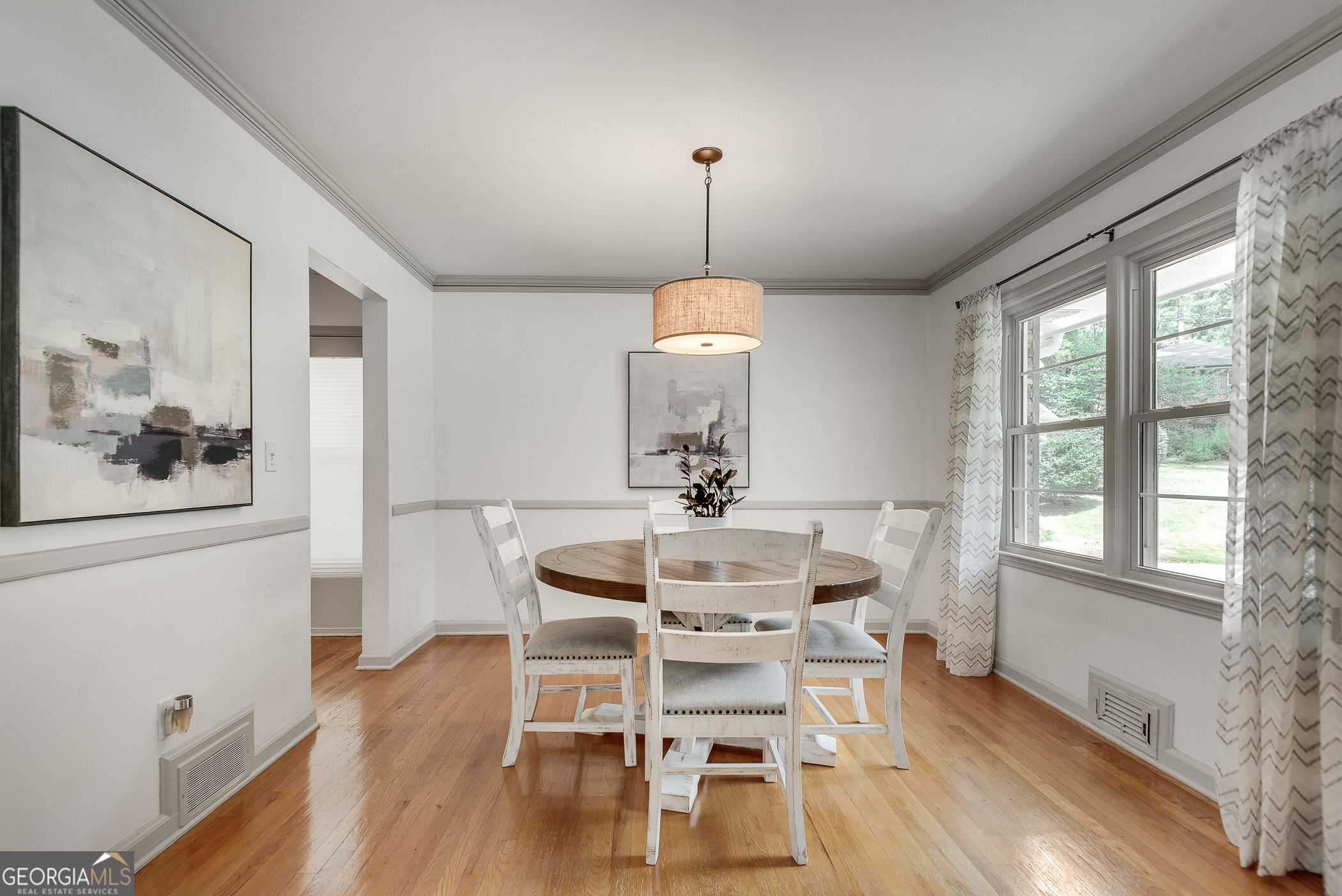 2430 Sherbrooke Court NE