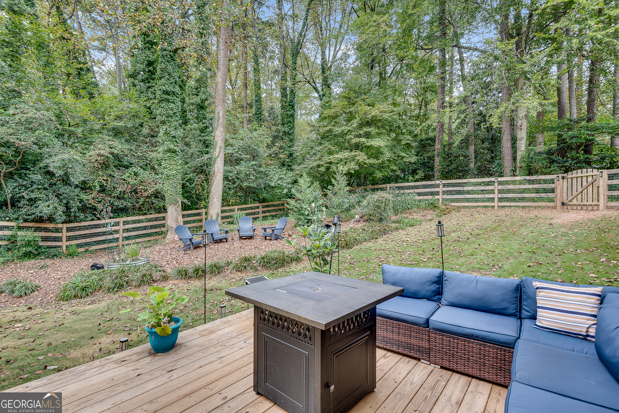 2430 Sherbrooke Court NE