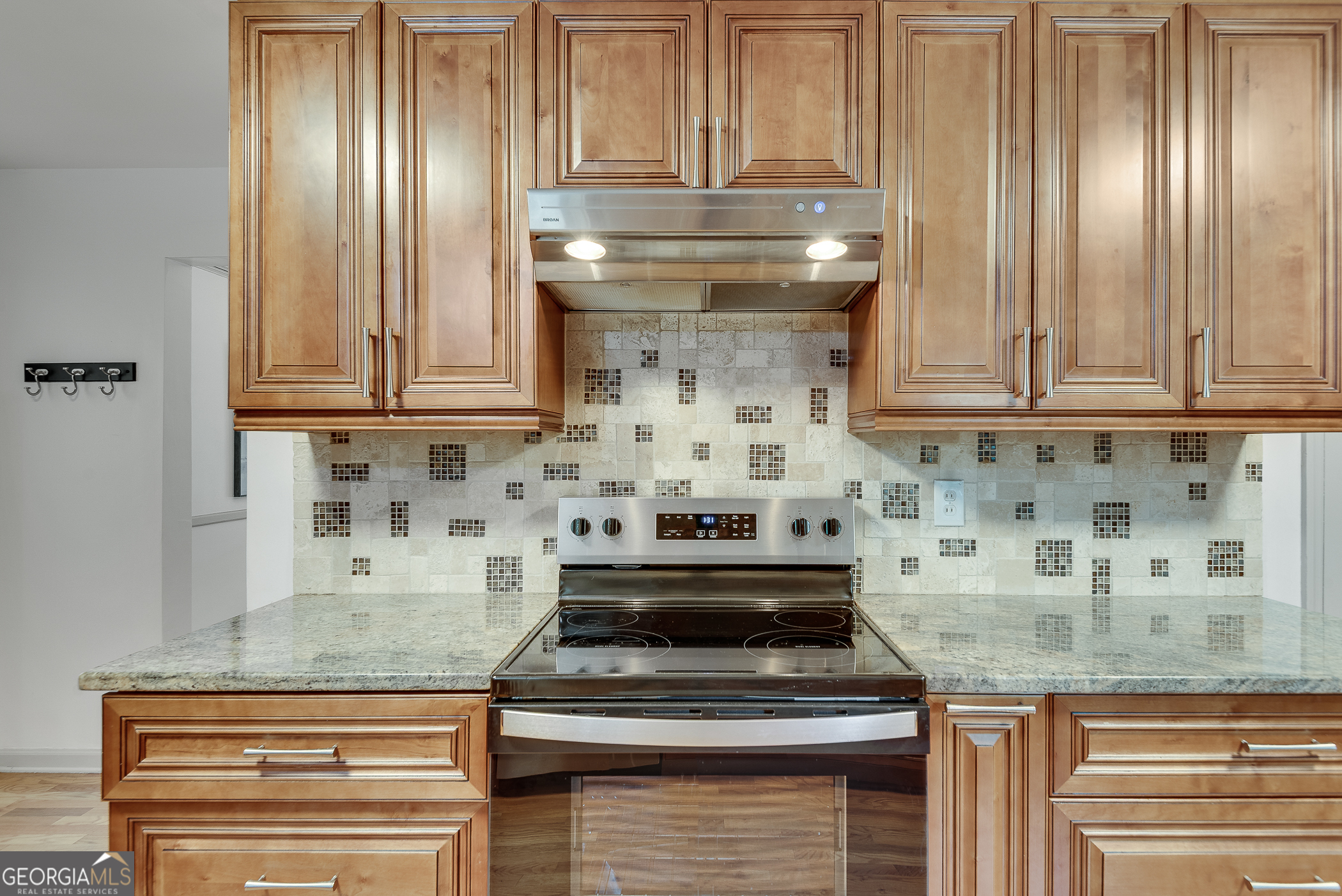 2430 Sherbrooke Court NE