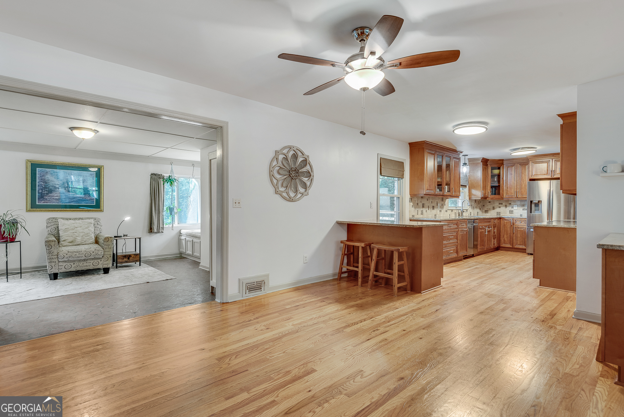 2430 Sherbrooke Court NE