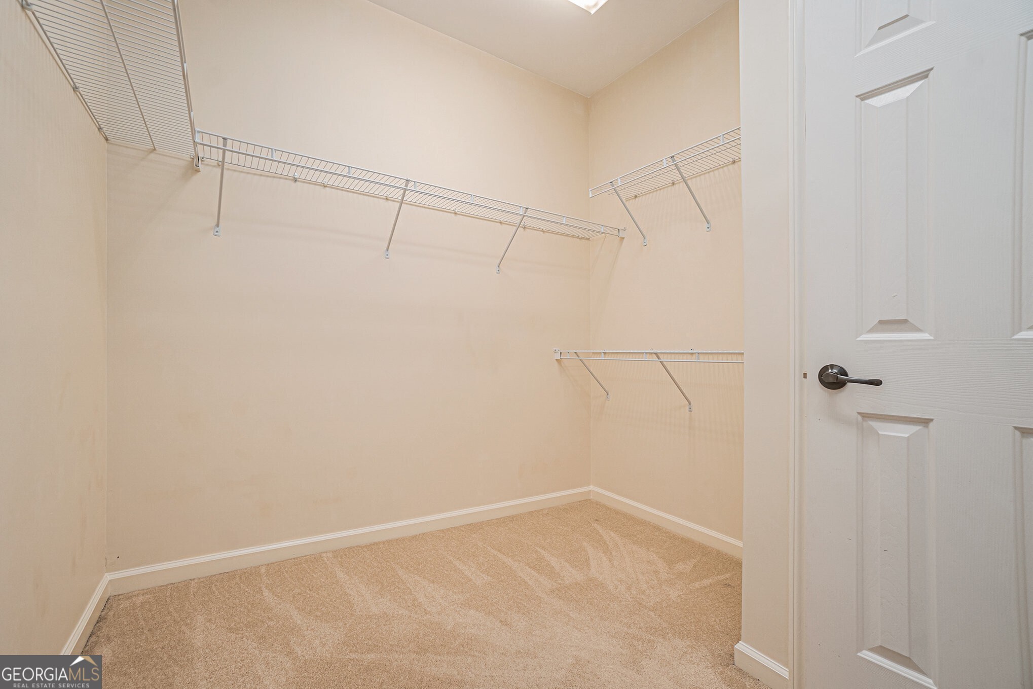 3022 Gaston Circle SE