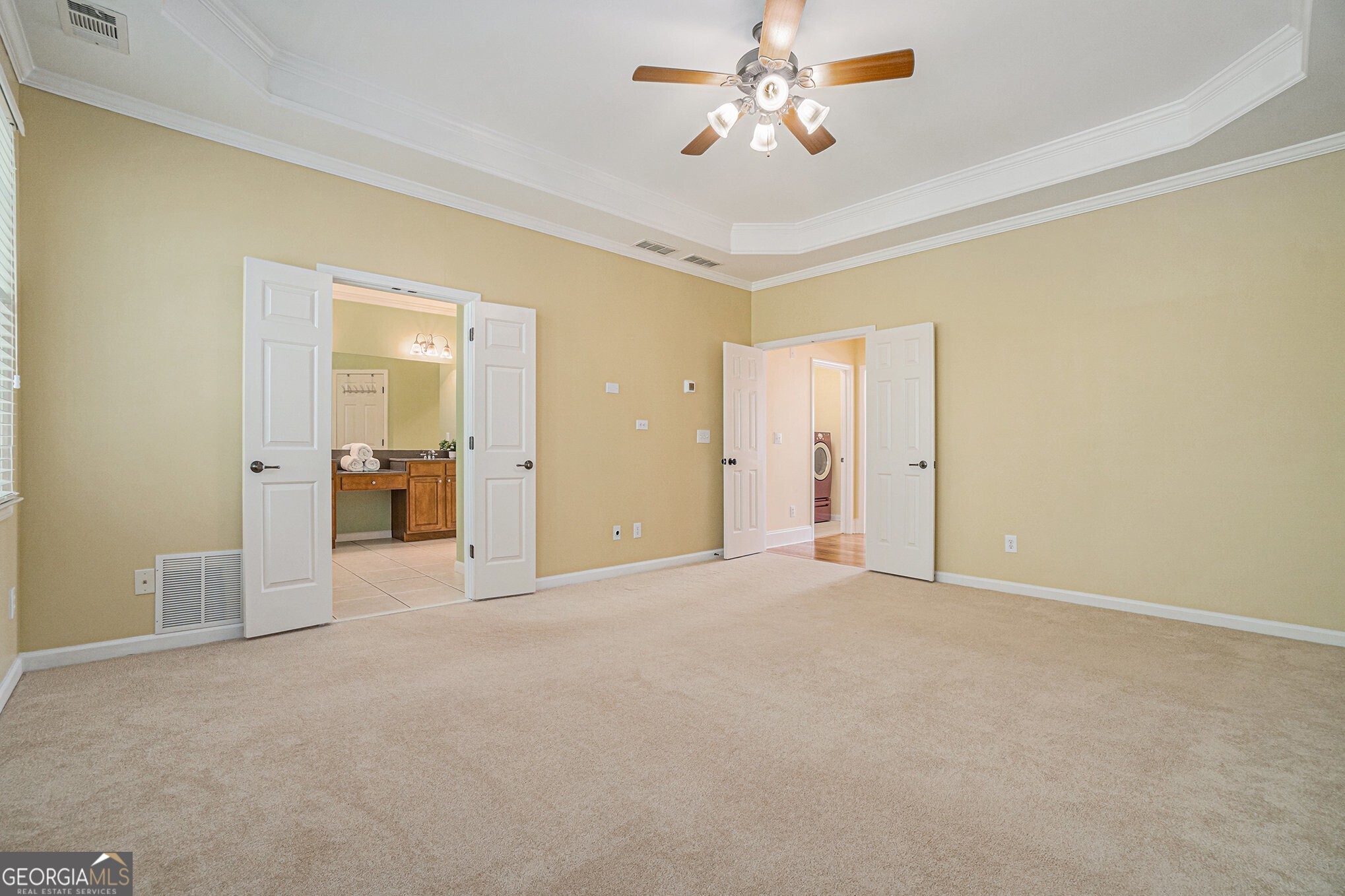 3022 Gaston Circle SE